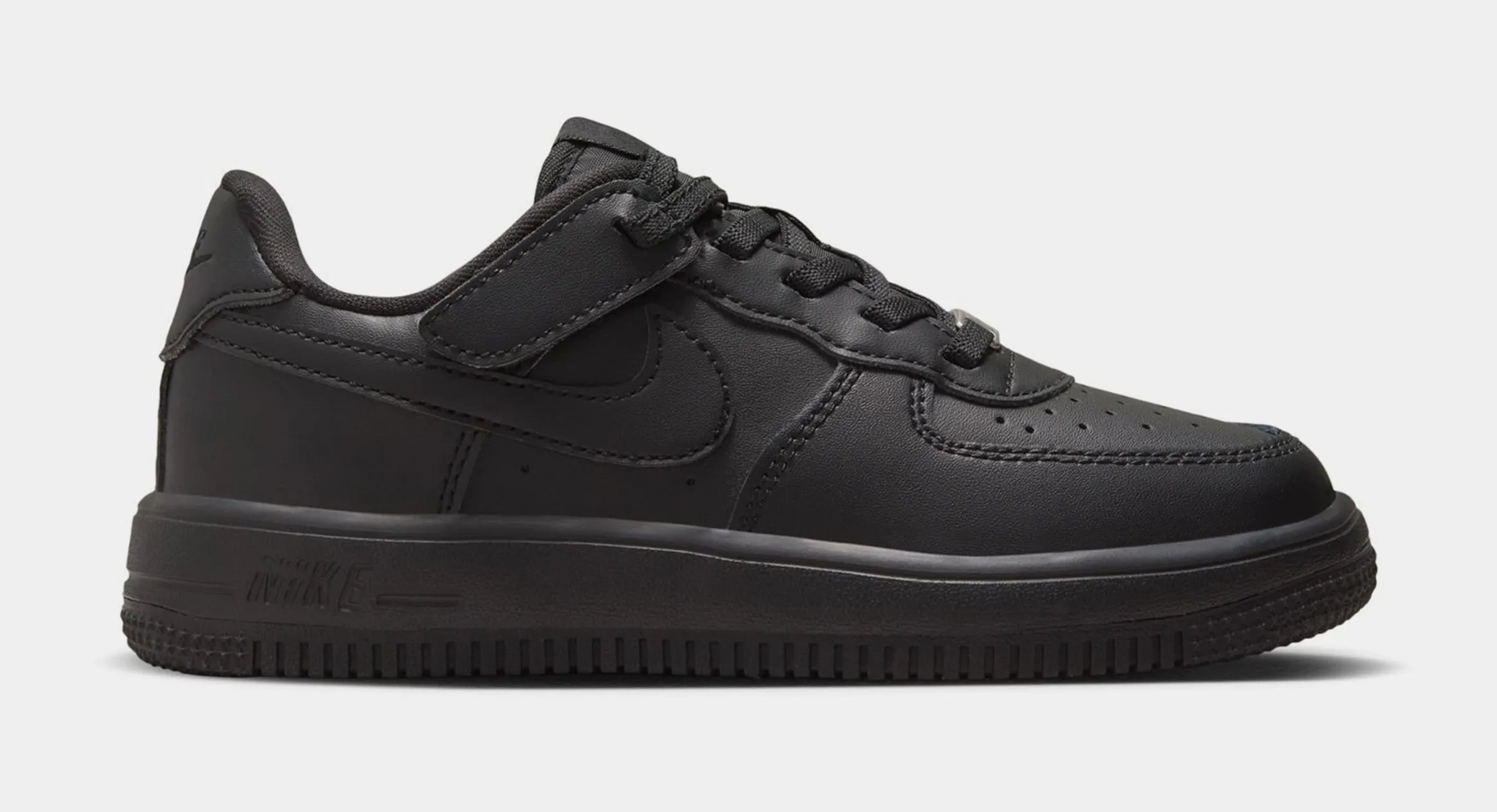 Force 1 Low EasyOn Preschool Lifestyle Shoes (Black) nike air force 1 timeless streetwear shoes