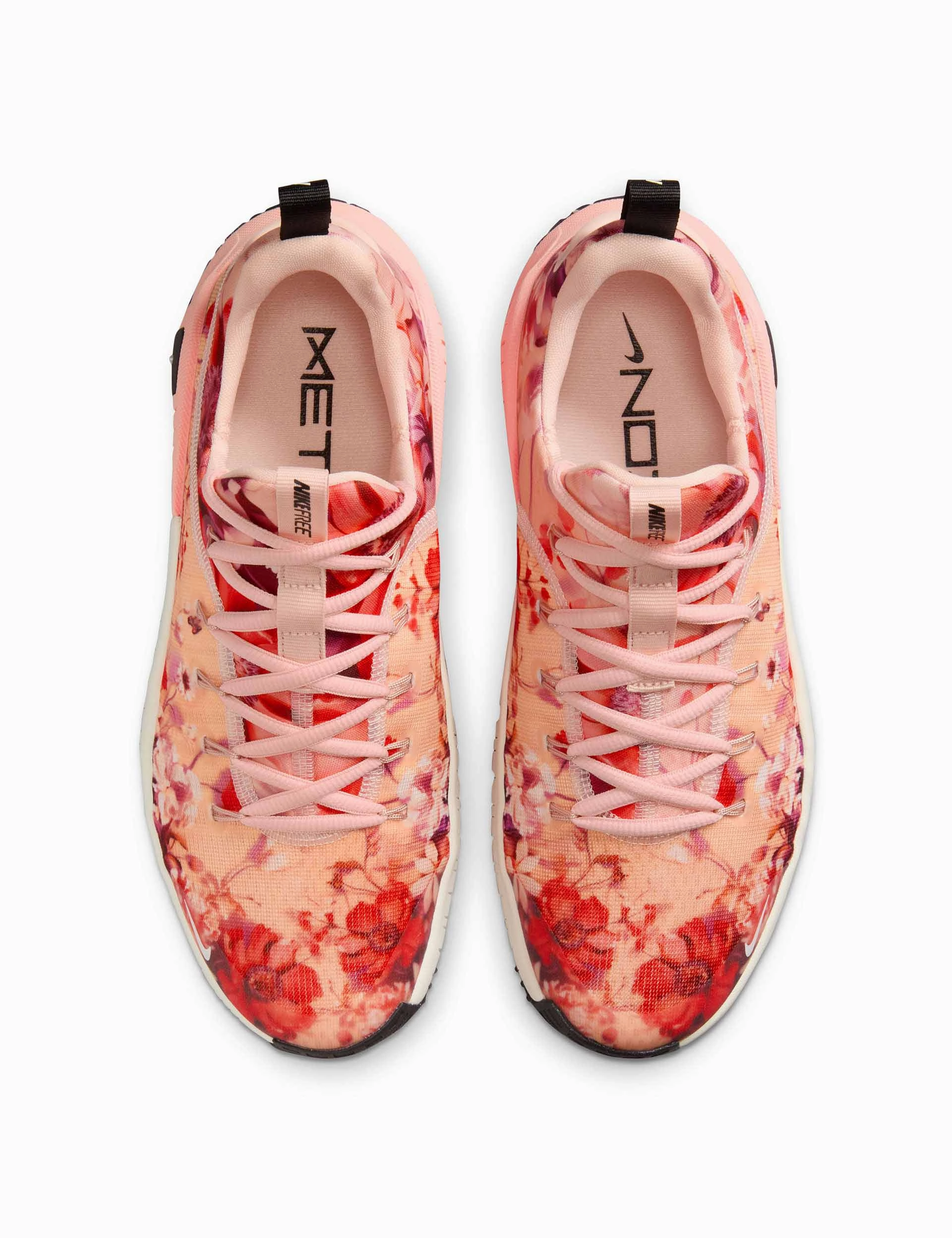 Free Metcon 6 AMP Shoes - Washed Coral/Black/Sail Nike women's stylish athletic footwear