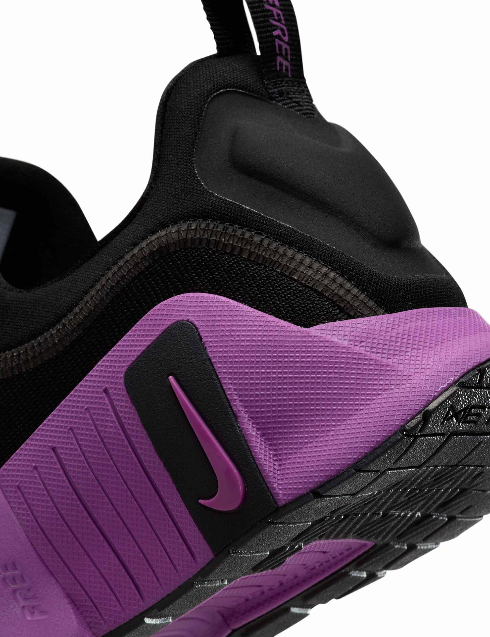 Free Metcon 6 Shoes - Black/Vivid Purple Nike women's stylish athletic footwear