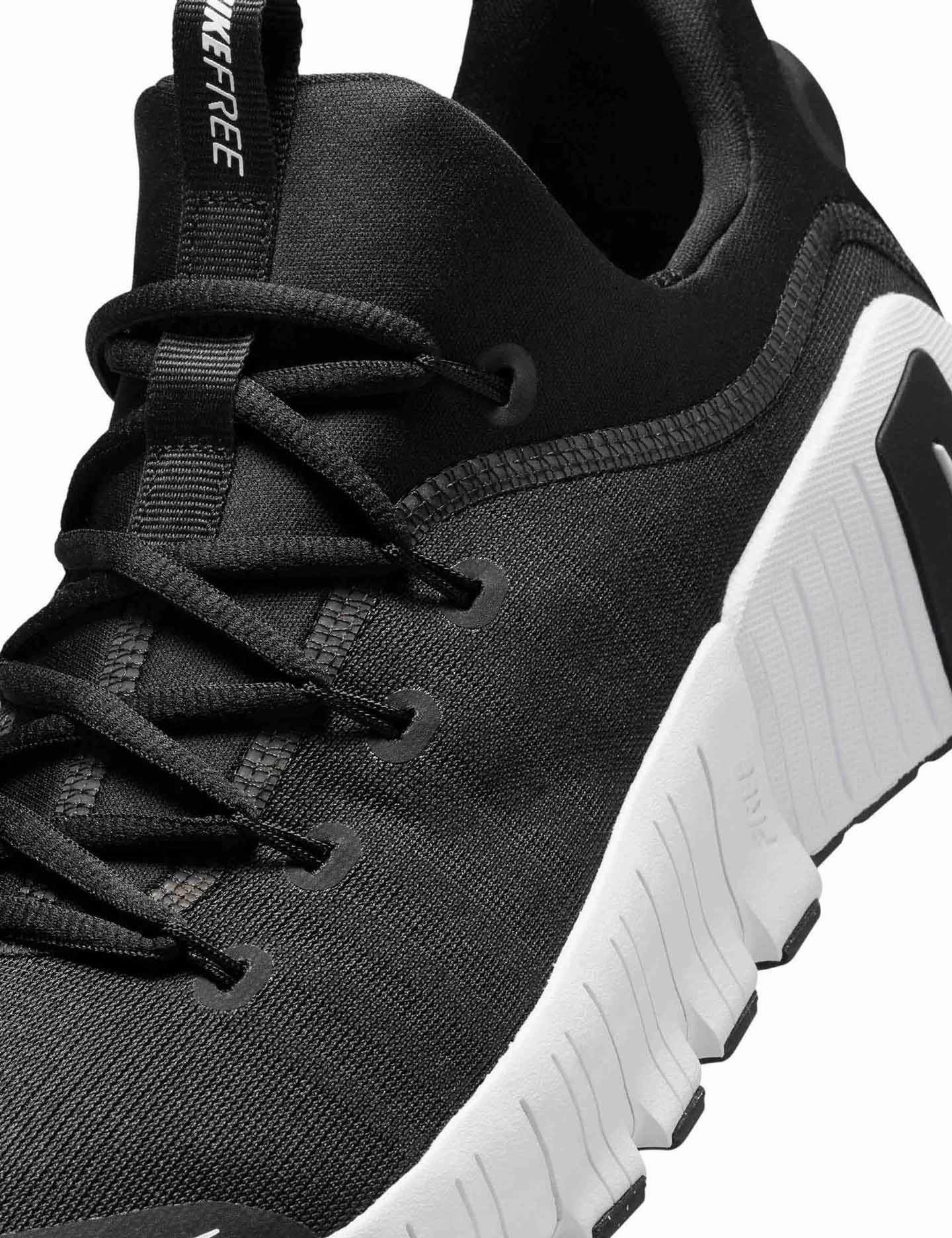 Free Metcon 6 Shoes - Black/White Nike women's stylish athletic footwear