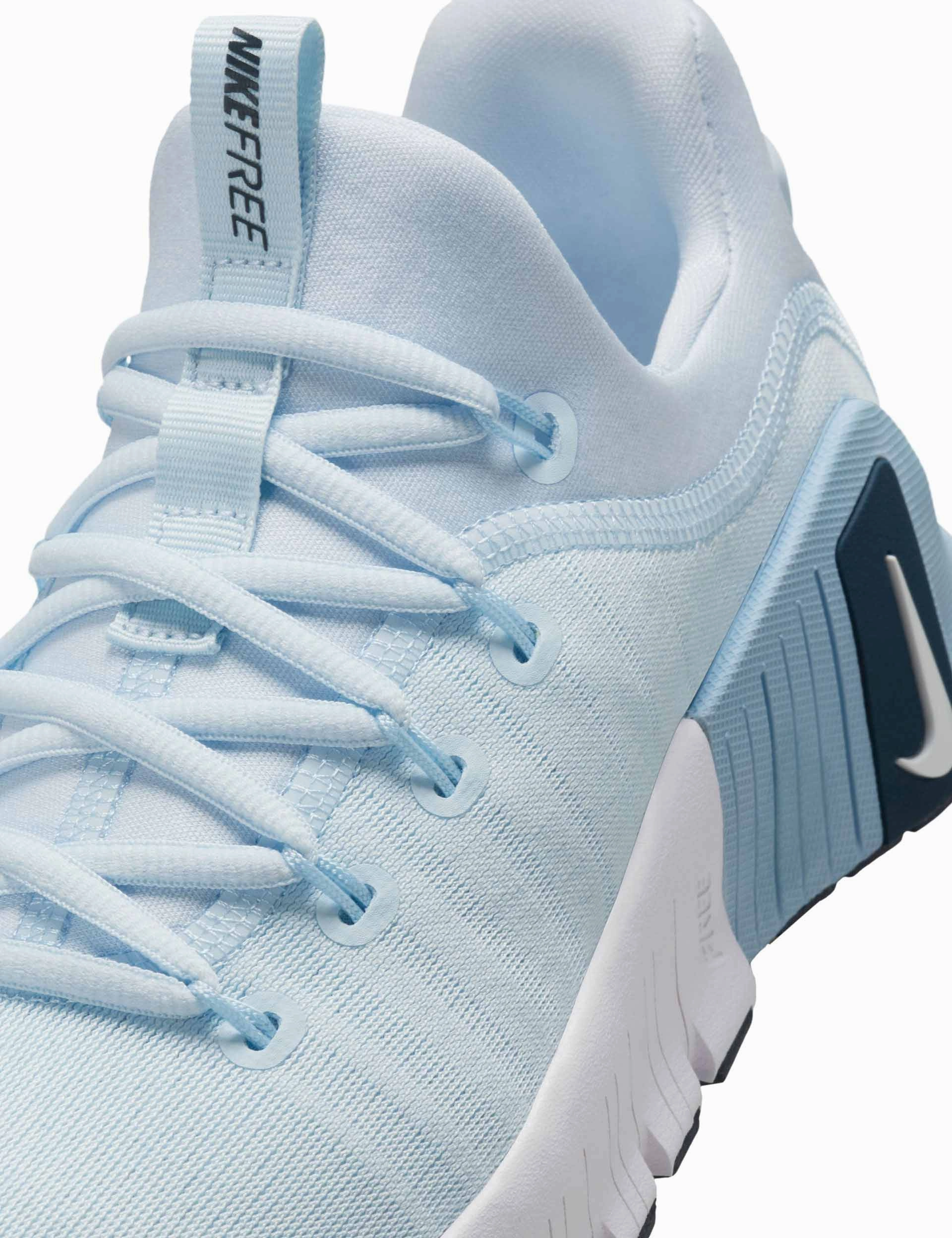 Free Metcon 6 Shoes - Blue Tint/Armory Navy/Light Armory Blue/White Nike women's stylish athletic footwear