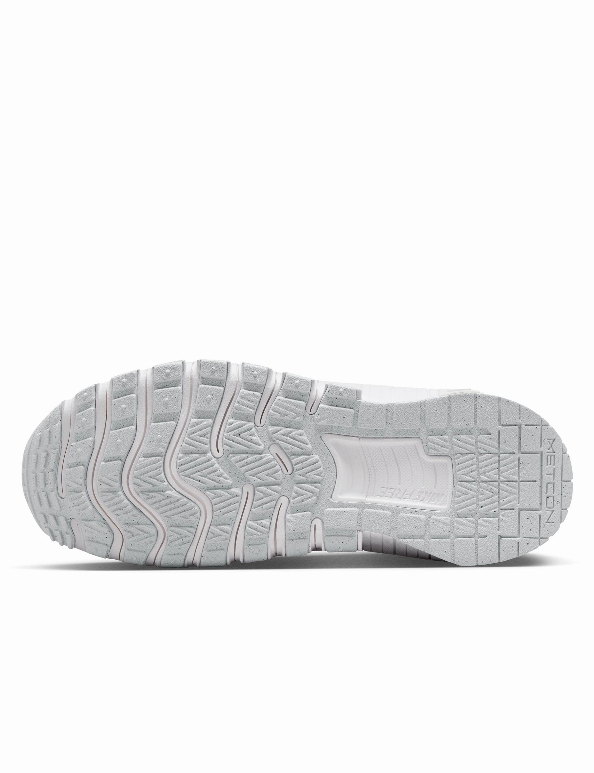 Free Metcon 6 Shoes - White/Platinum Tint Nike women's stylish athletic footwear
