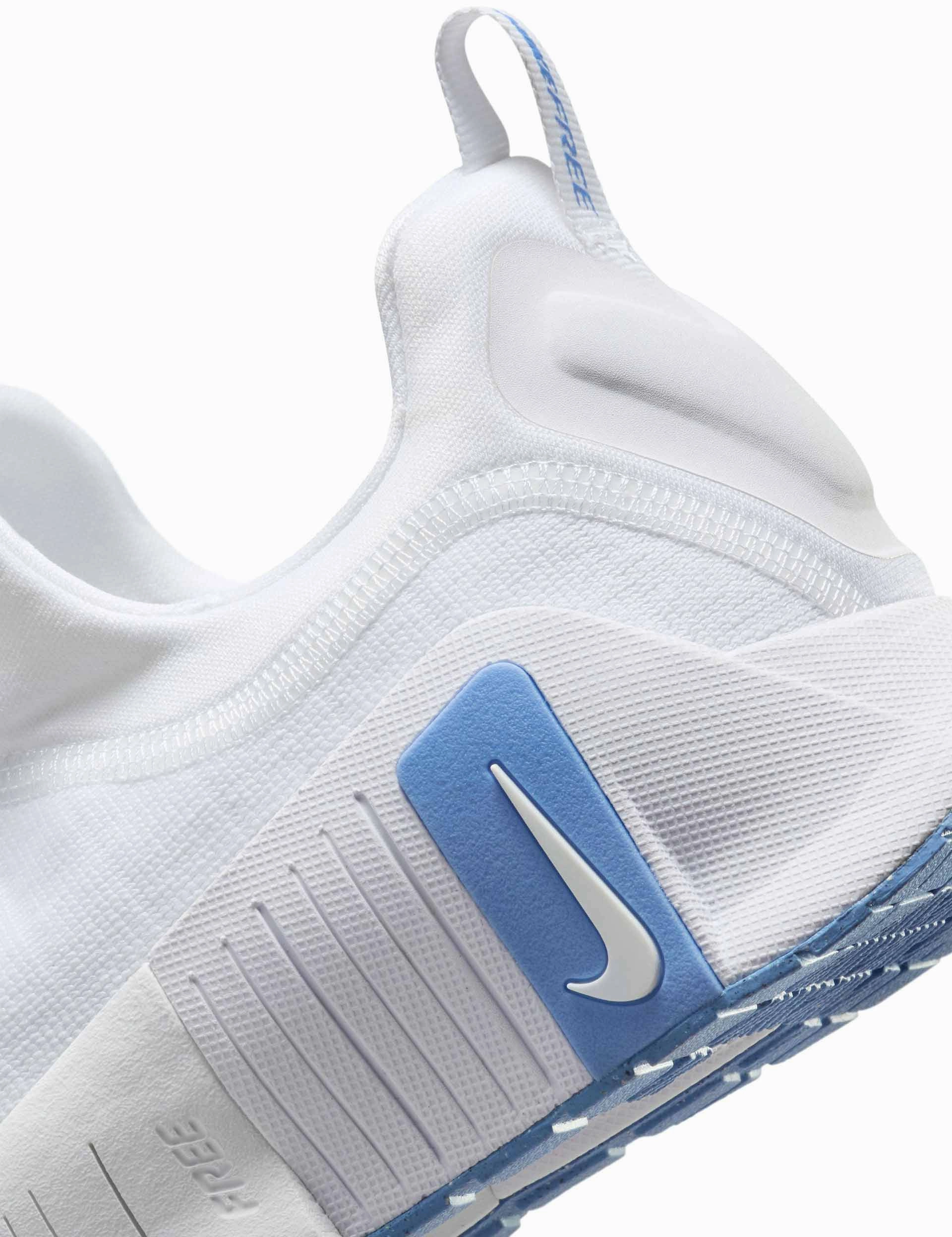 Free Metcon 6 Shoes - White/Royal Pulse Nike women's stylish athletic footwear