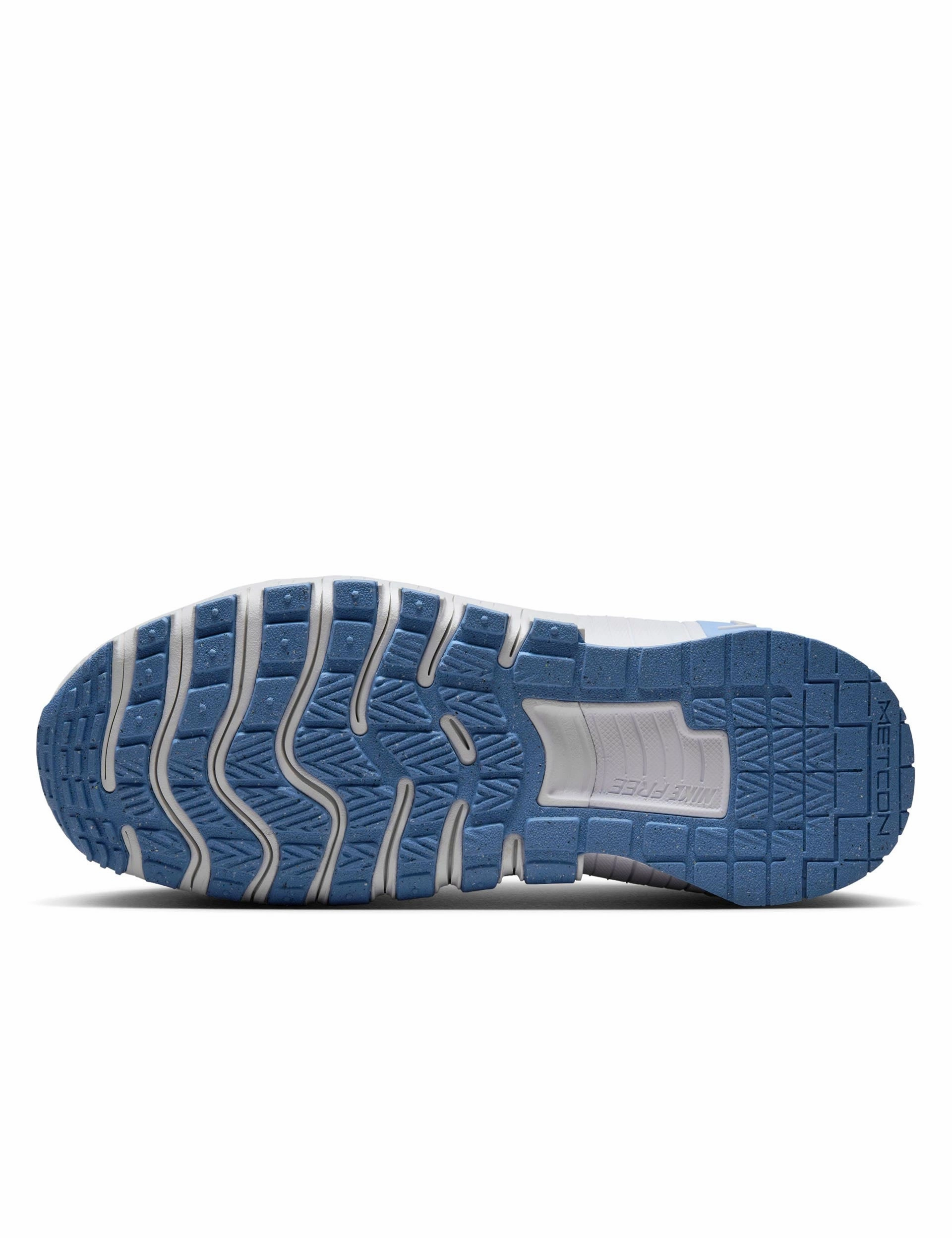 Free Metcon 6 Shoes - White/Royal Pulse Nike women's stylish athletic footwear