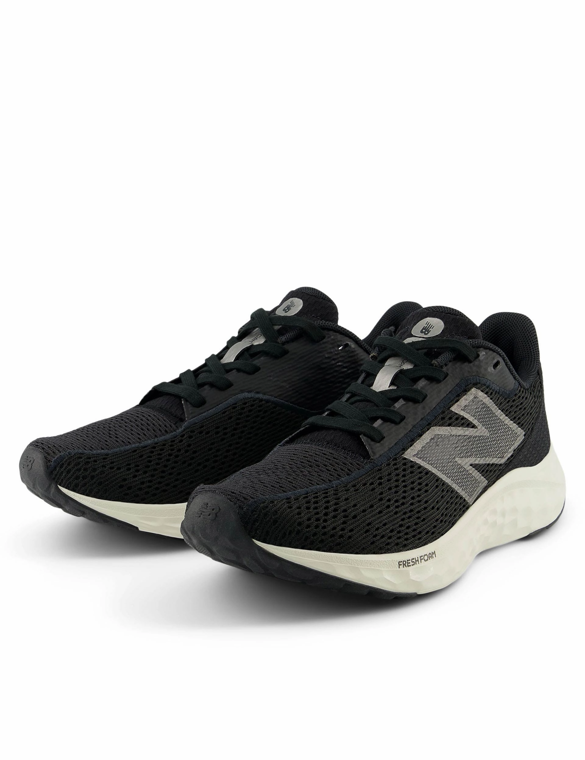 Fresh Foam Arishi v4 - Black/Black New Balance women's athletic footwear