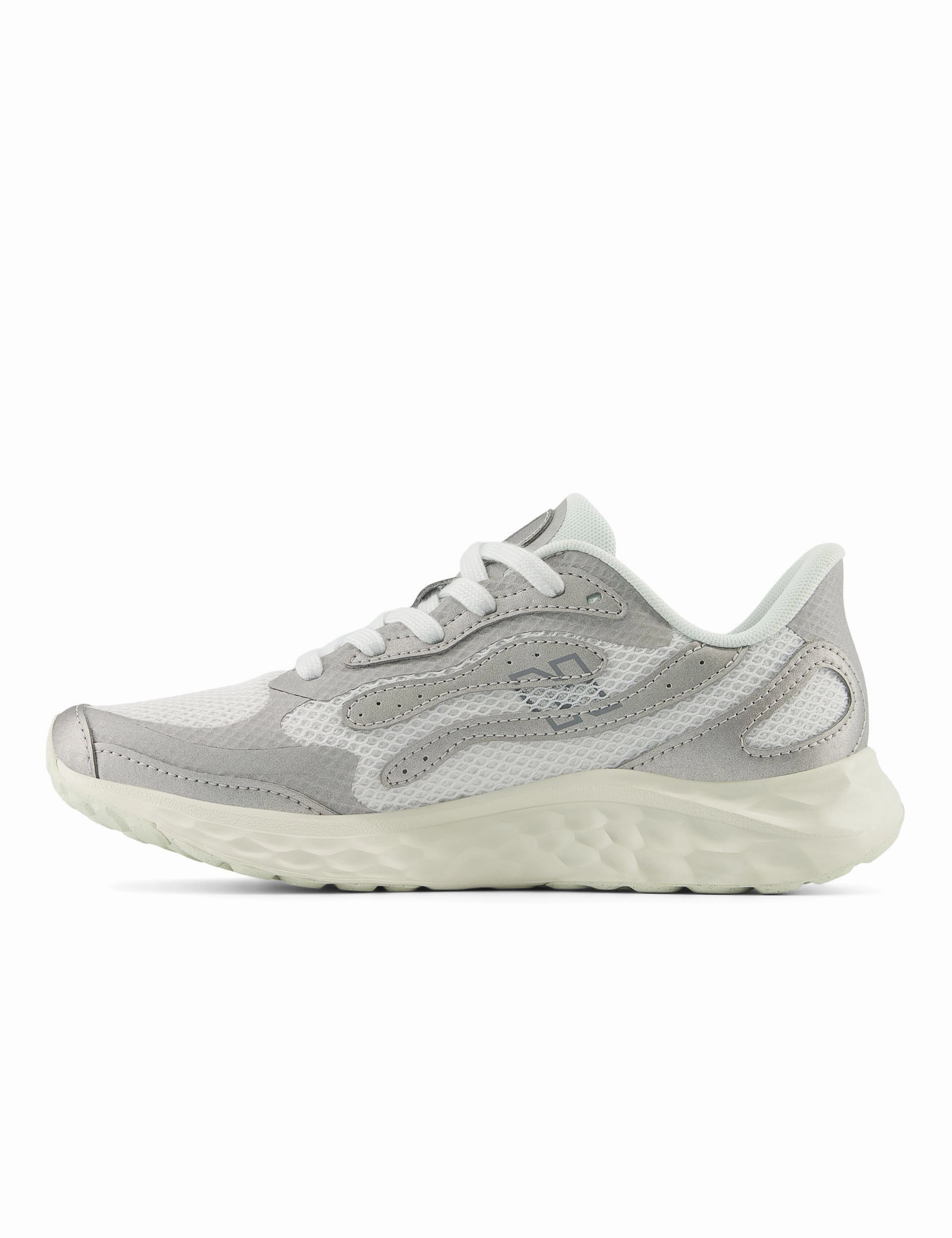 Fresh Foam Arishi v4 - Silver Metallic New Balance women's athletic footwear