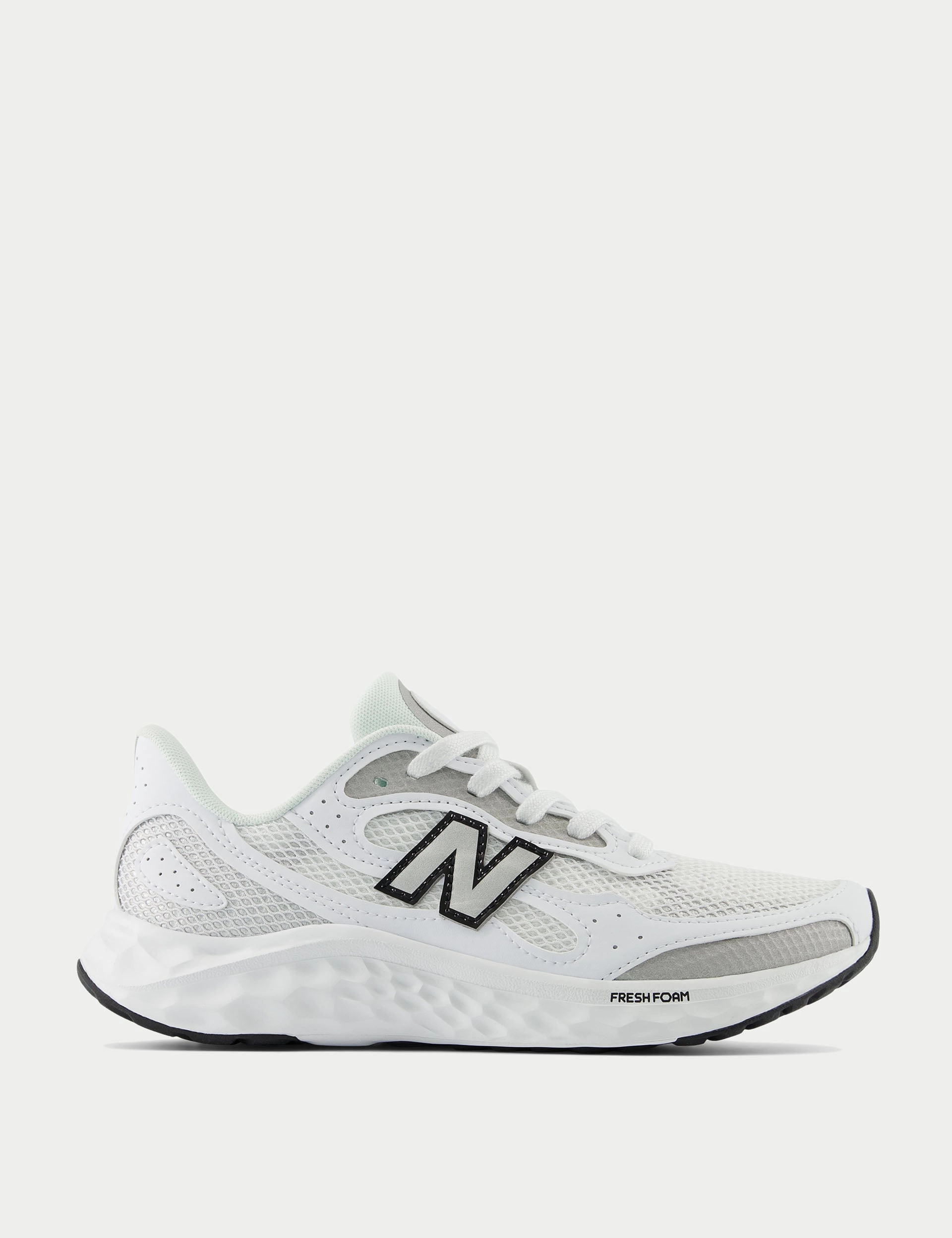Fresh Foam Arishi v4 - White New Balance womens shoes with modern fit