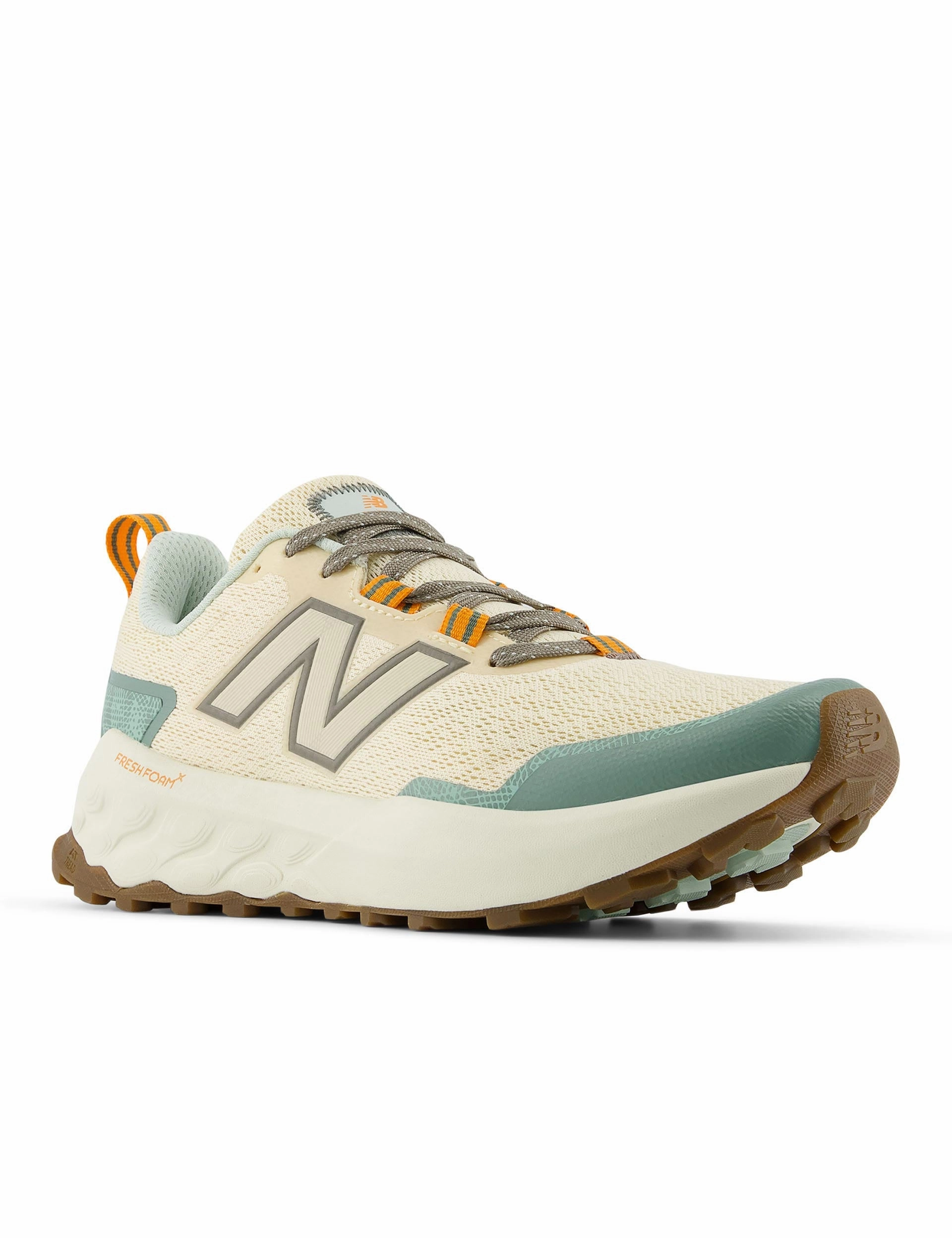 Fresh Foam X Garo V2 Shoes - Calcium New Balance women's athletic footwear