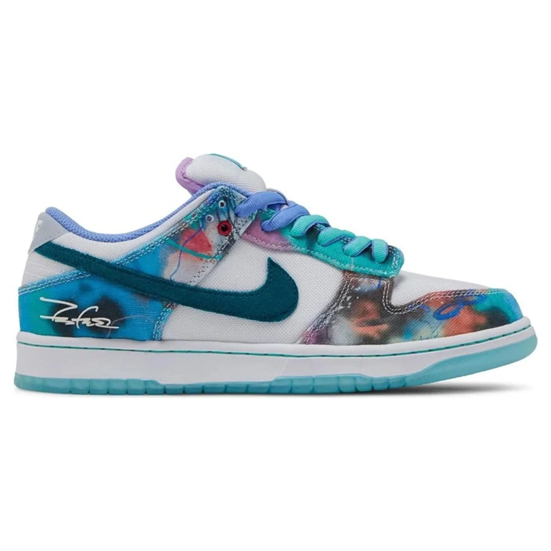 Futura Laboratories x Nike Dunk SB Low 'Bleached Aqua' Nike Dunk stylish shoes
