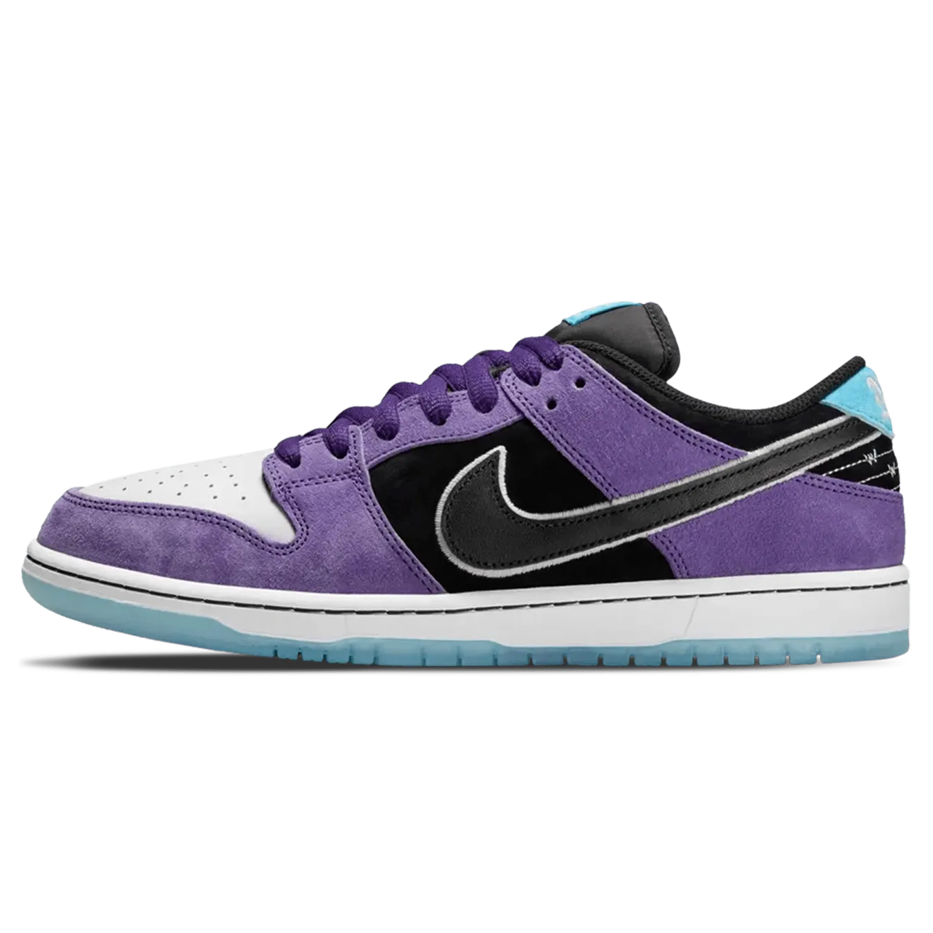 Hayley Wilson x Nike Dunk Low SB 'Court Purple' Nike Dunk casual shoes with iconic low-top shape