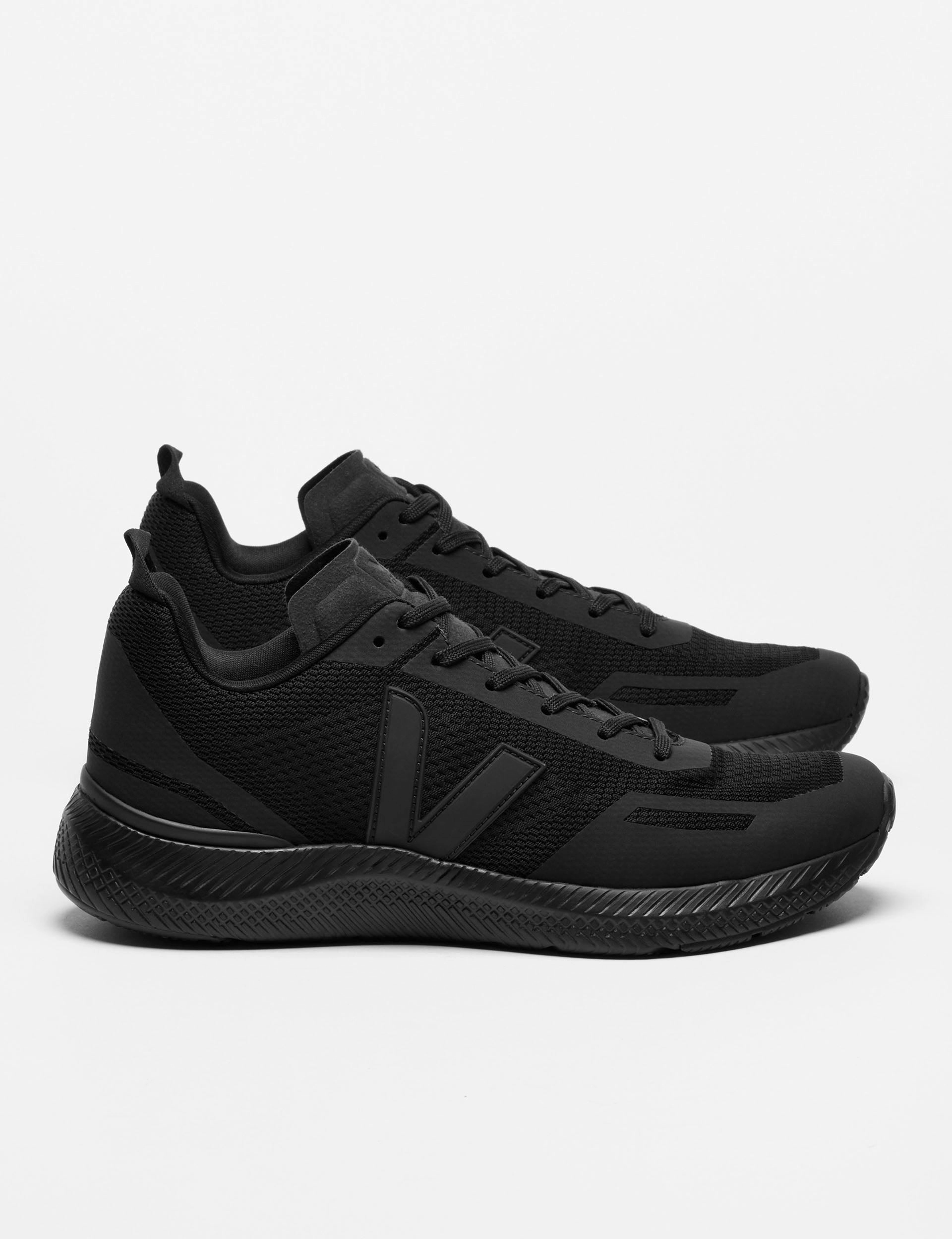 Impala Engineered-Mesh - Full Black Veja women's trendy casual shoes