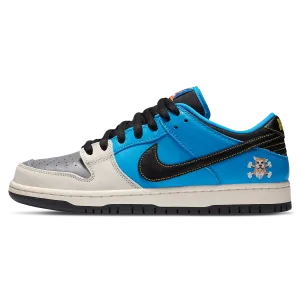 Instant Skateboards x Nike Dunk Low Pro SB QS Nike Dunk casual shoes with iconic low-top shape