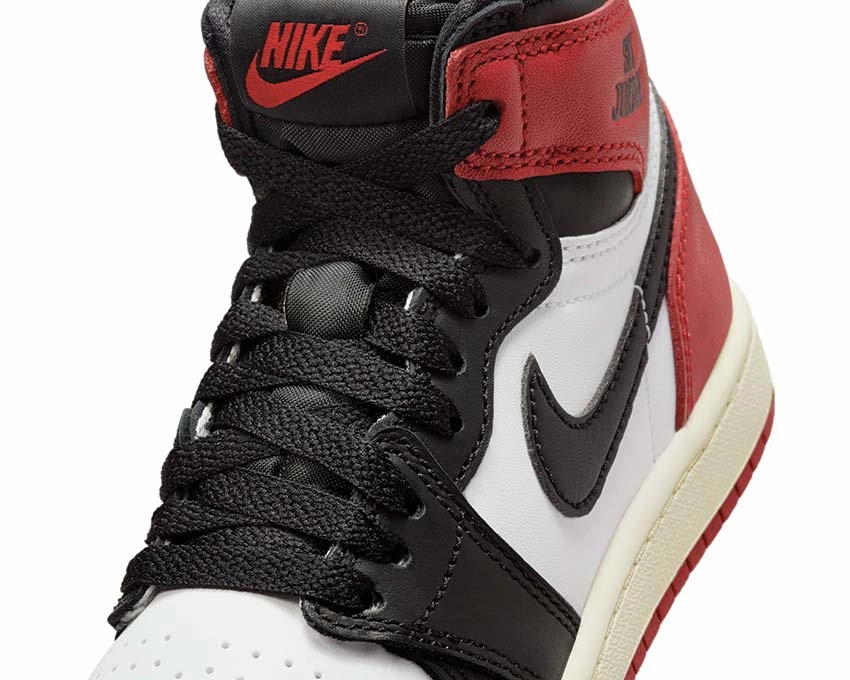 Jordan 1 Retro High OG "Black Toe" PS Timeless hoop footwear