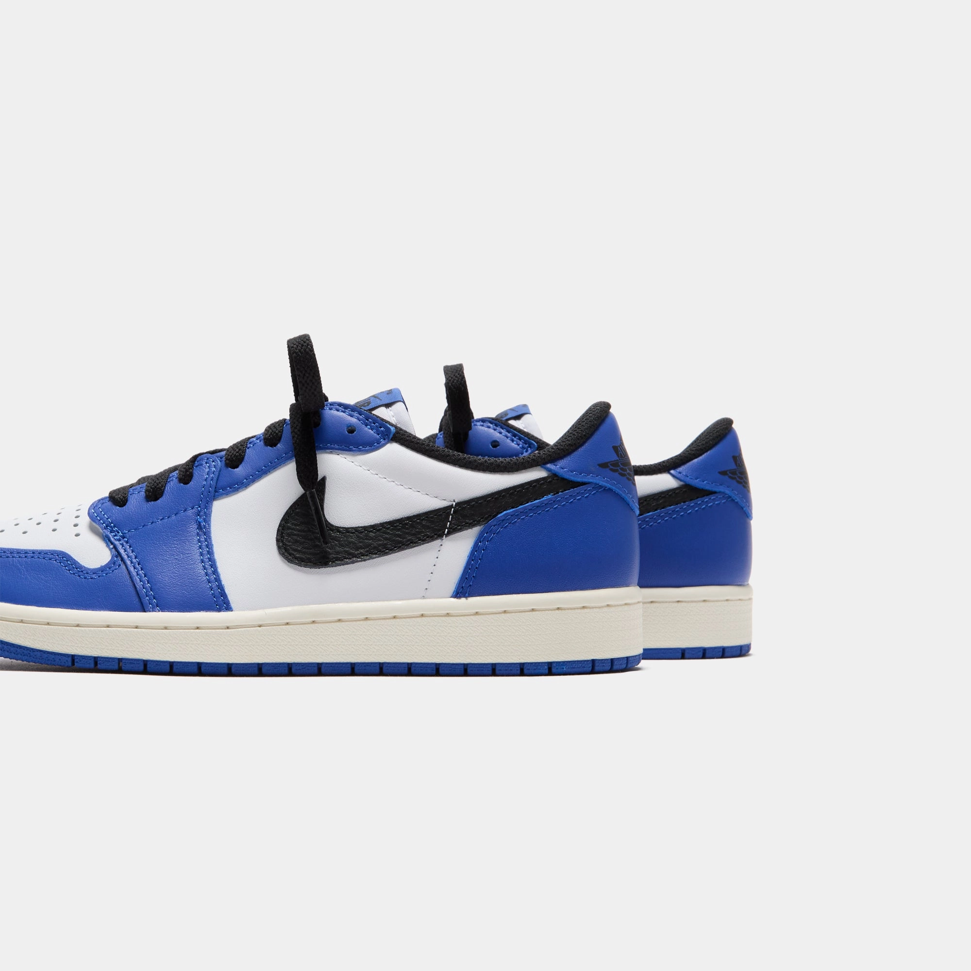 Jordan Air Jordan 1 Low OG - White / Black / Game Royal / Sail All-day streetwear kicks