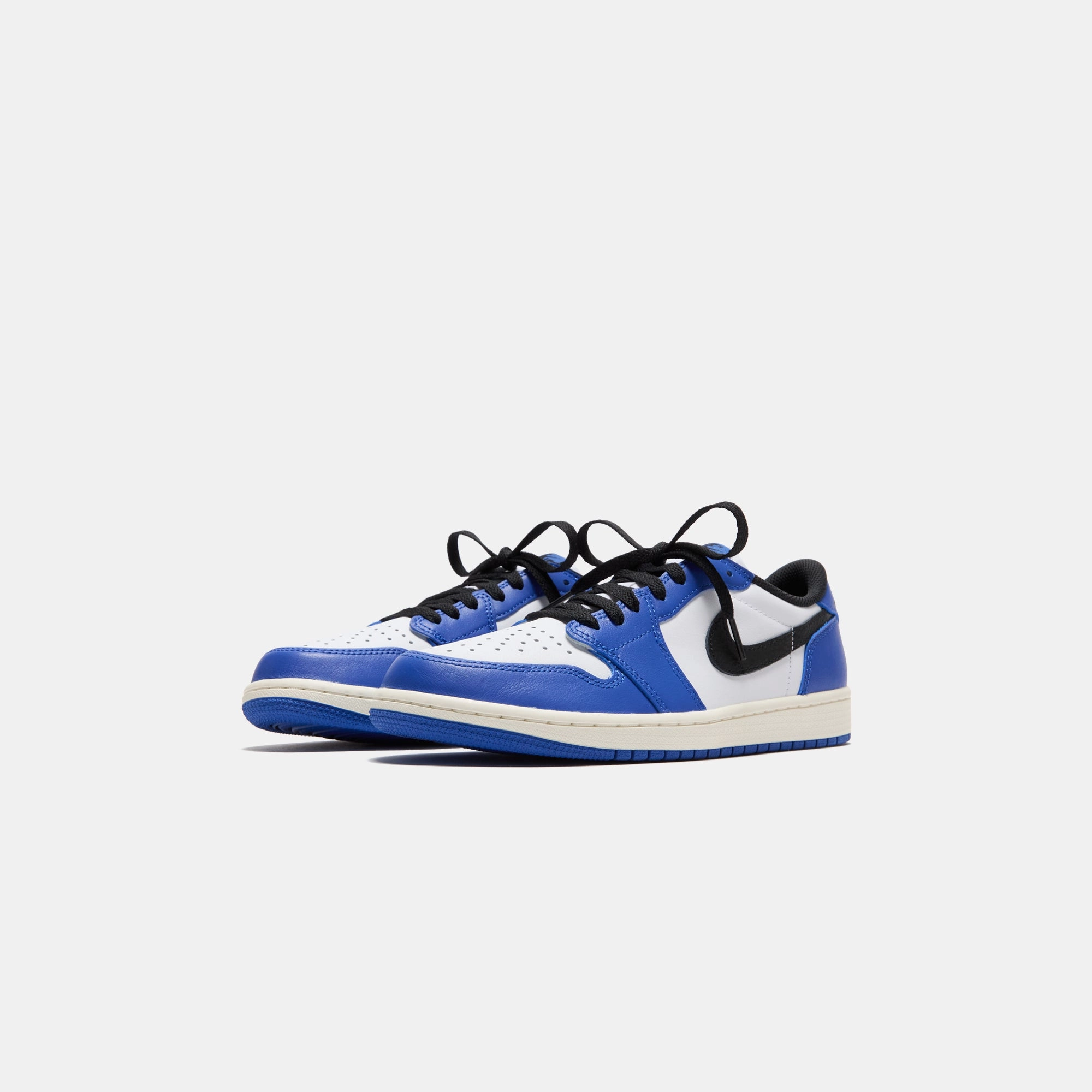 Jordan Air Jordan 1 Low OG - White / Black / Game Royal / Sail All-day streetwear kicks