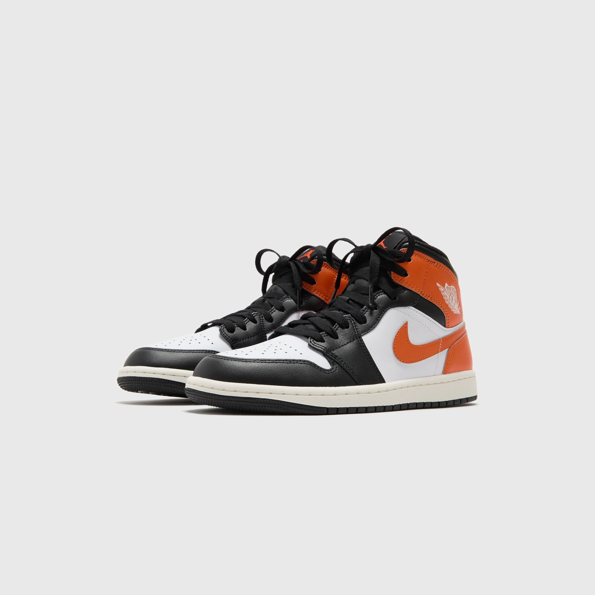 Jordan Air Jordan 1 Mid - Starfish / Black / White / Sail All-day streetwear kicks