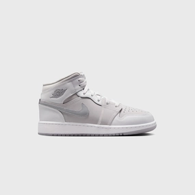Jordan Air Jordan 1 Mid SE - Summit White / Metallic Silver Retro basketball sneakers