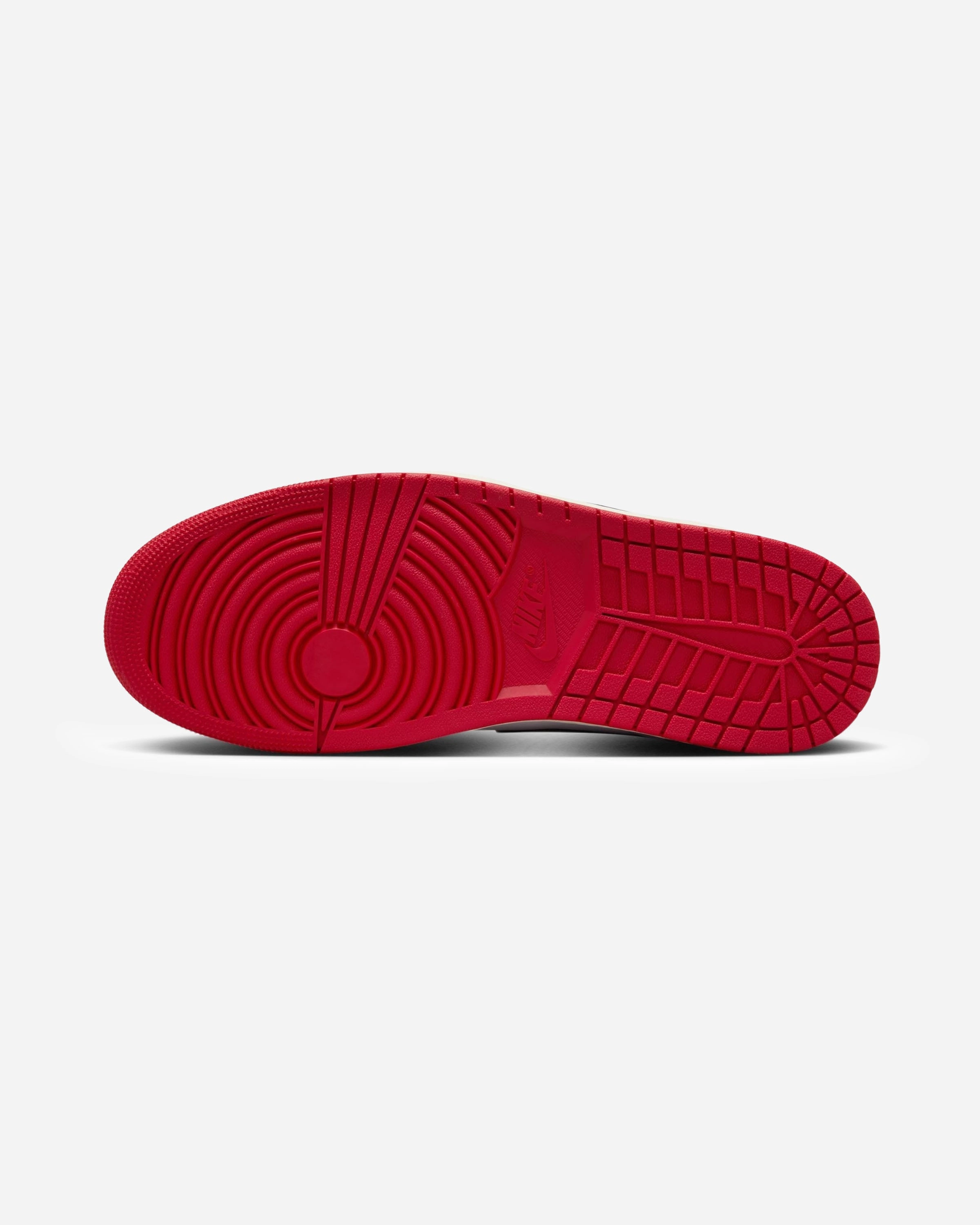 JORDAN AJ 1 RETRO HIGH OG - WHITE /BLACK/ VARSITYRED Heritage hoops sneakers