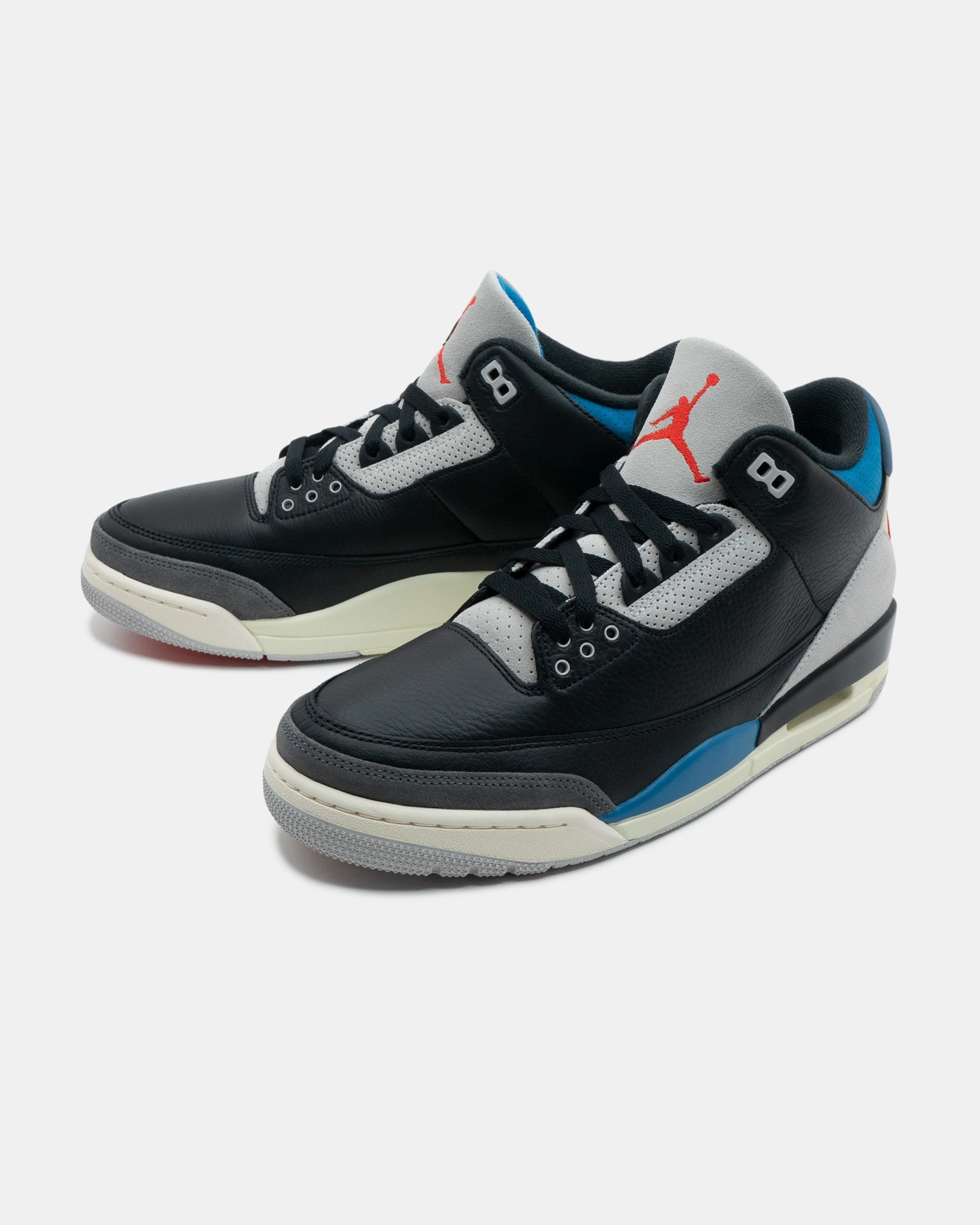 JORDAN AJ 3 RETRO OG - BLACK/ CHILERED Heritage hoops sneakers