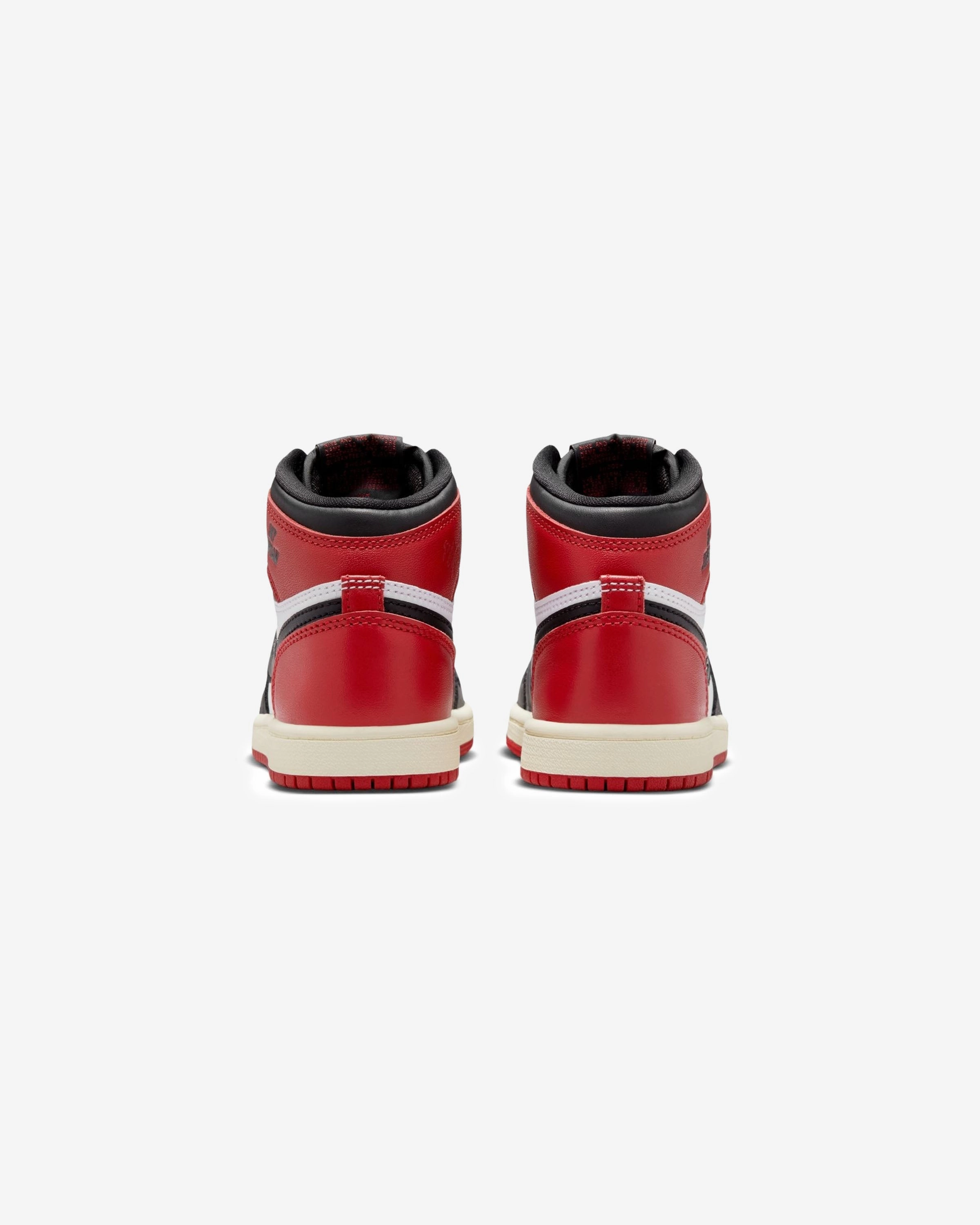 JORDAN PS AJ 1 RETRO HIGH OG - WHITE /BLACK/ VARSITYRED Heritage hoops sneakers
