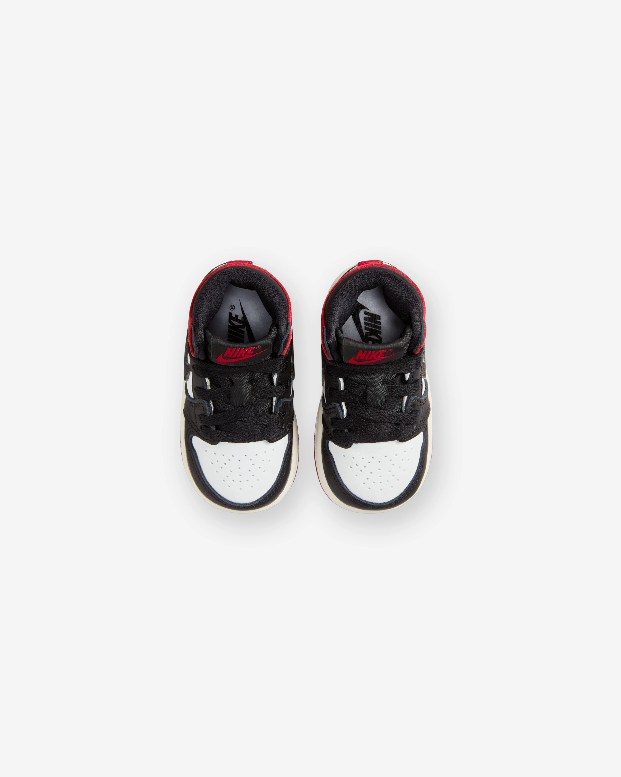 JORDAN TD AJ 1 RETRO HIGH OG - WHITE /BLACK/ VARSITYRED Heritage hoops sneakers