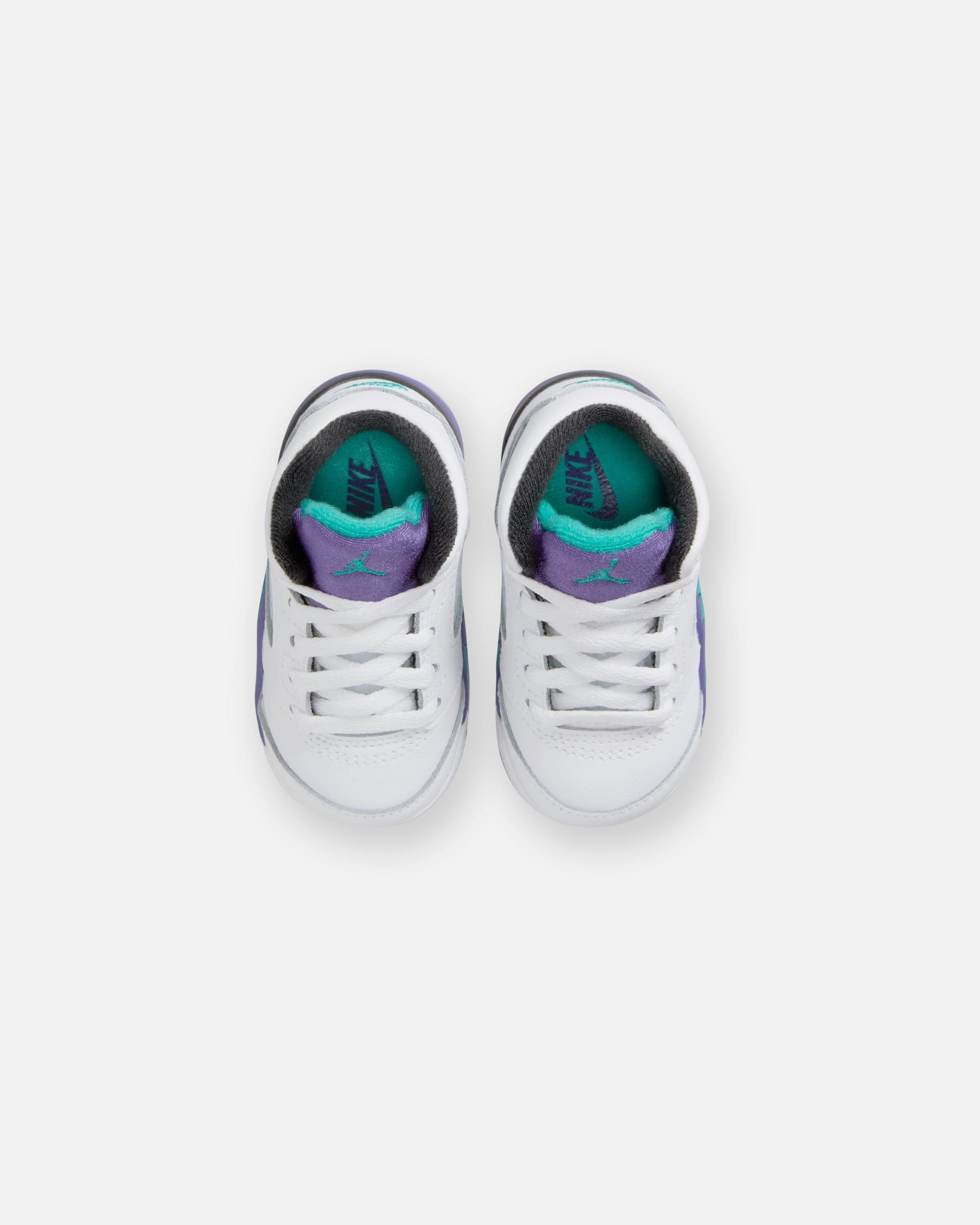 JORDAN TD AJ 5 RETRO - WHITE/ NEWEMERALD Heritage hoops sneakers