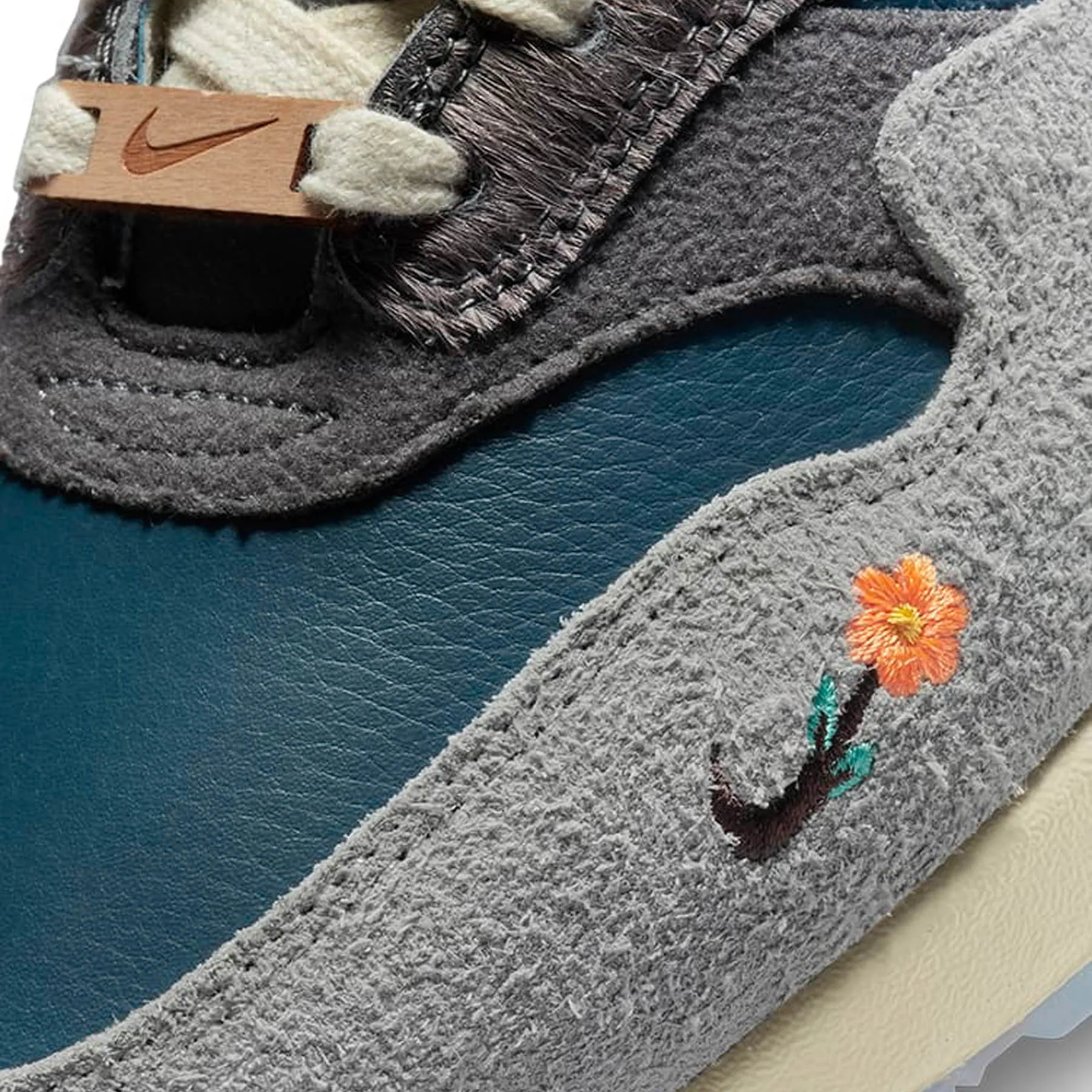 Kasina x Nike Air Max 1 SP 'Won-Ang - Grey' Nike Air Max running sneakers