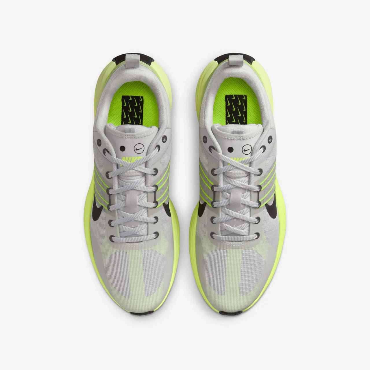Lunar Roam Nike casual lifestyle sneakers