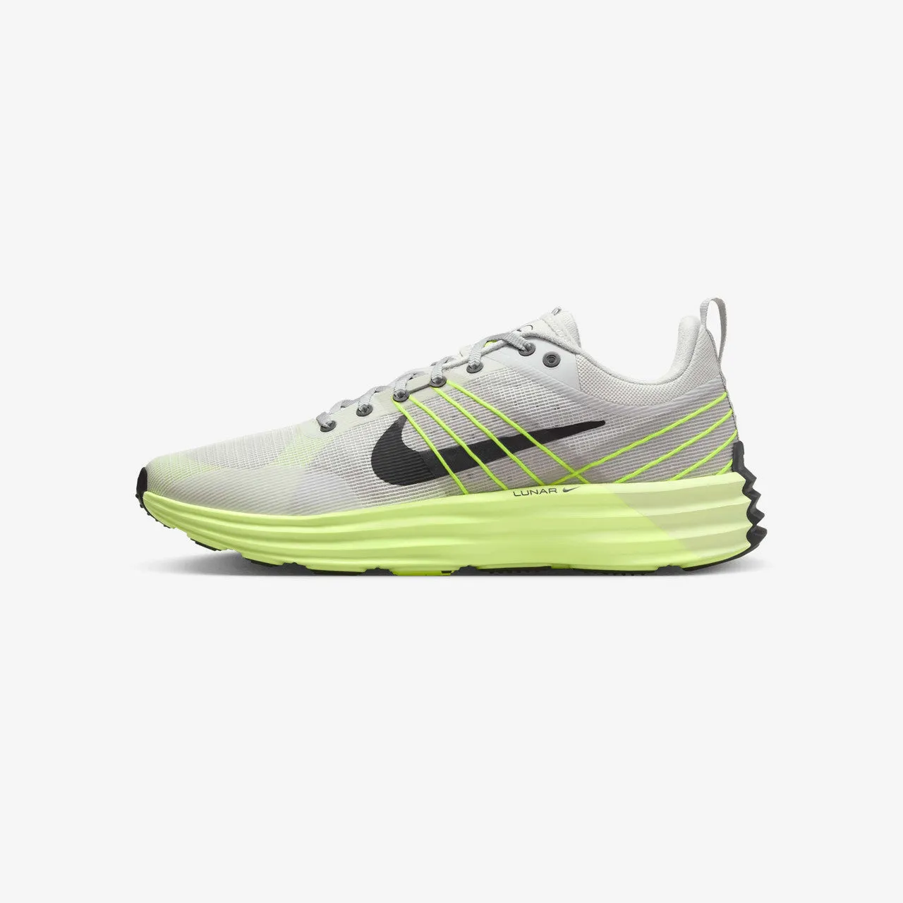 Lunar Roam Nike casual lifestyle sneakers