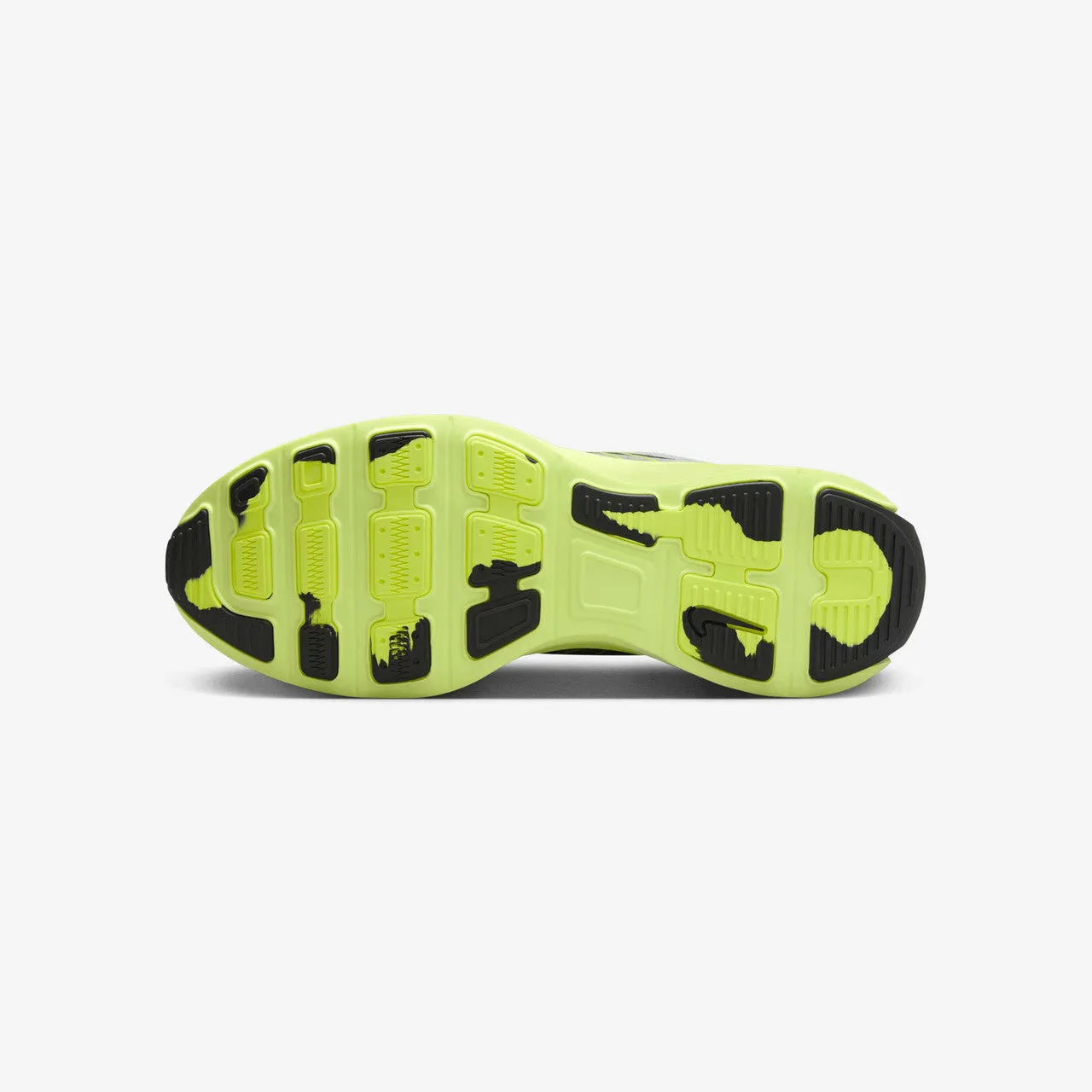 Lunar Roam Nike casual lifestyle sneakers