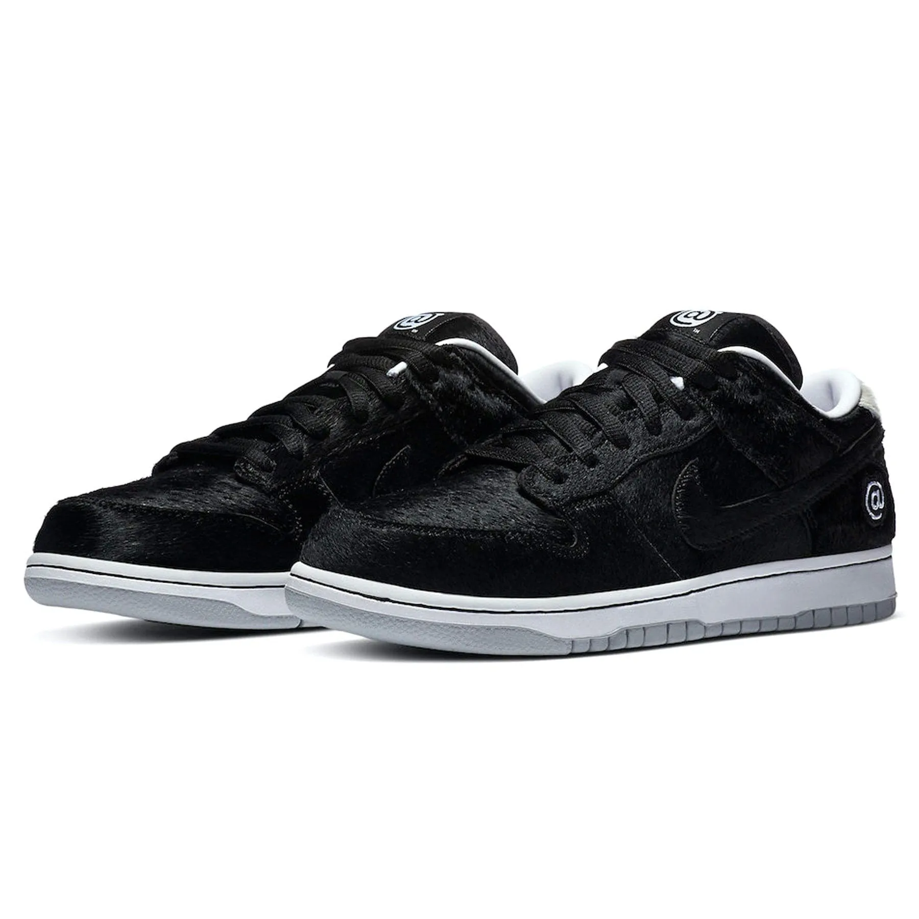 Medicom Toy x Dunk Low SB 'BE@RBRICK' Nike Dunk stylish shoes