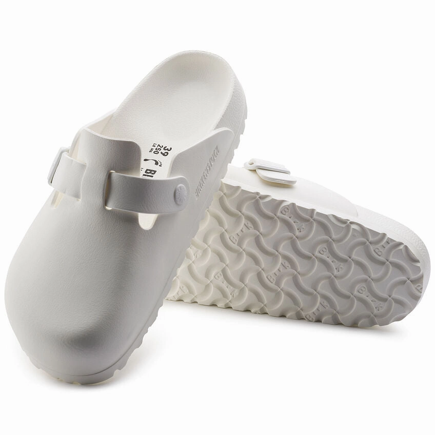 Men's Boston Essentials *FINAL SALE Breathable footbed sandals