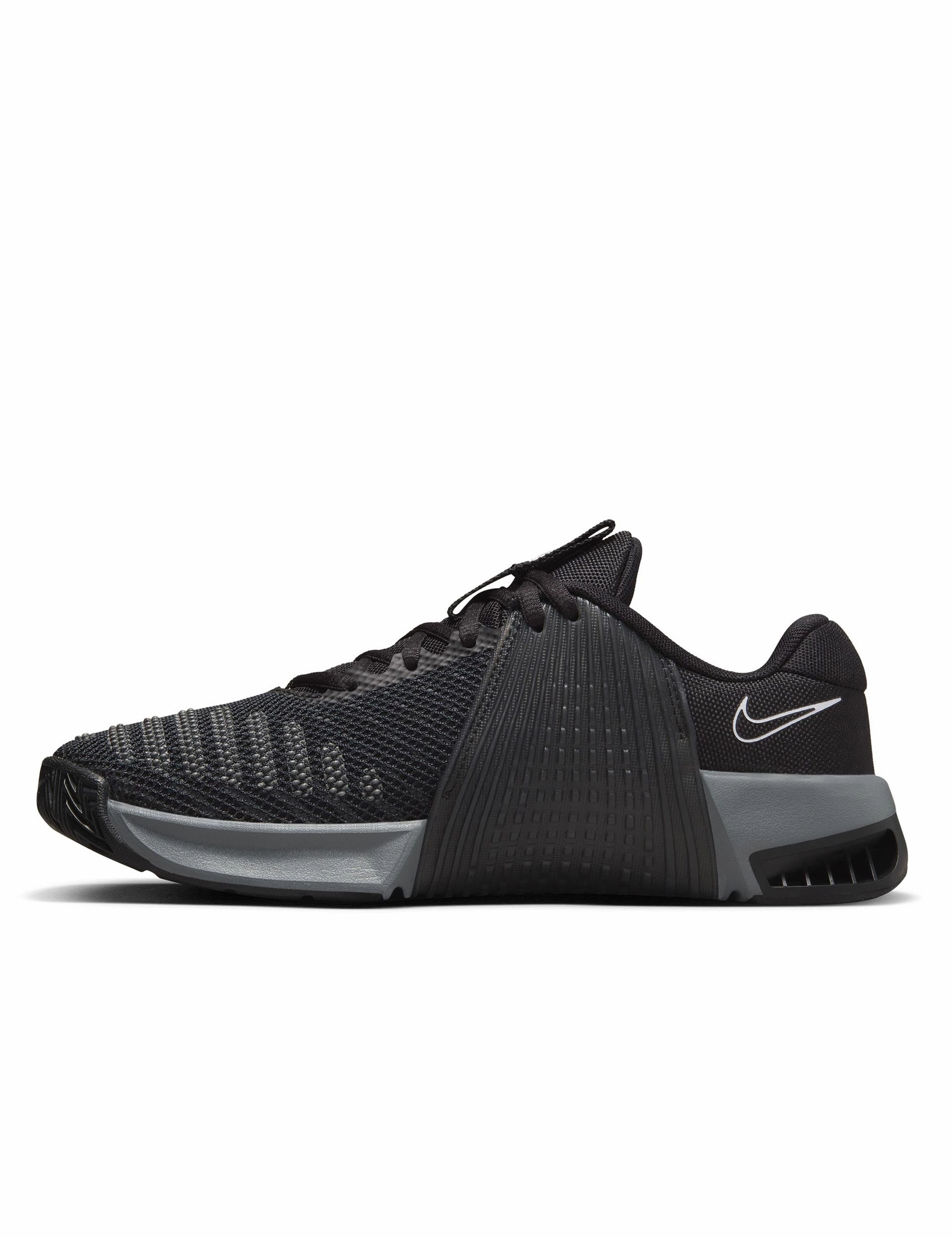 Metcon 9 Shoes - Black/Anthracite/Smoke Grey/White Nike women's stylish athletic footwear