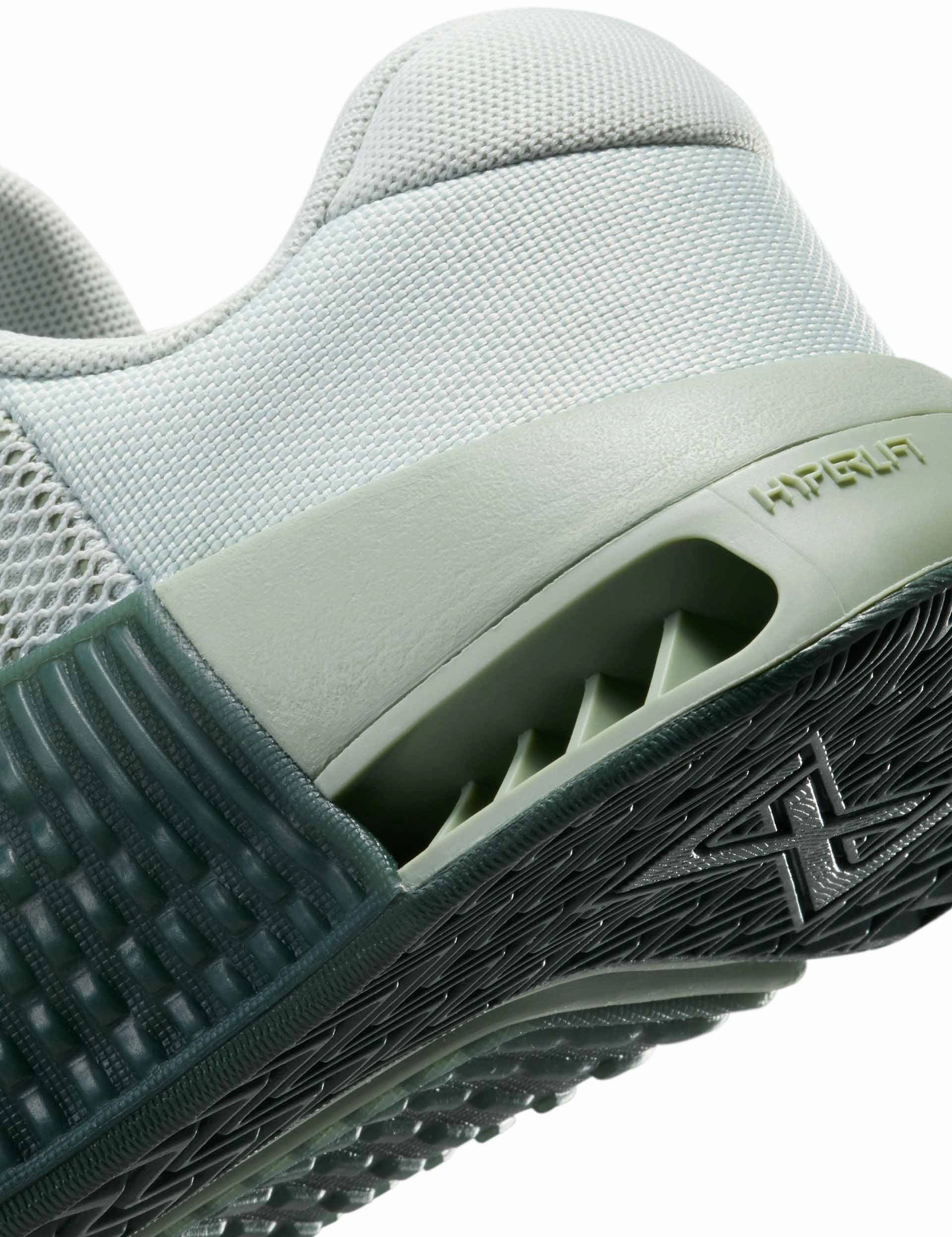 Metcon 9 Shoes - Light Silver/Vintage Green/Jade Horizon Nike women's stylish athletic footwear