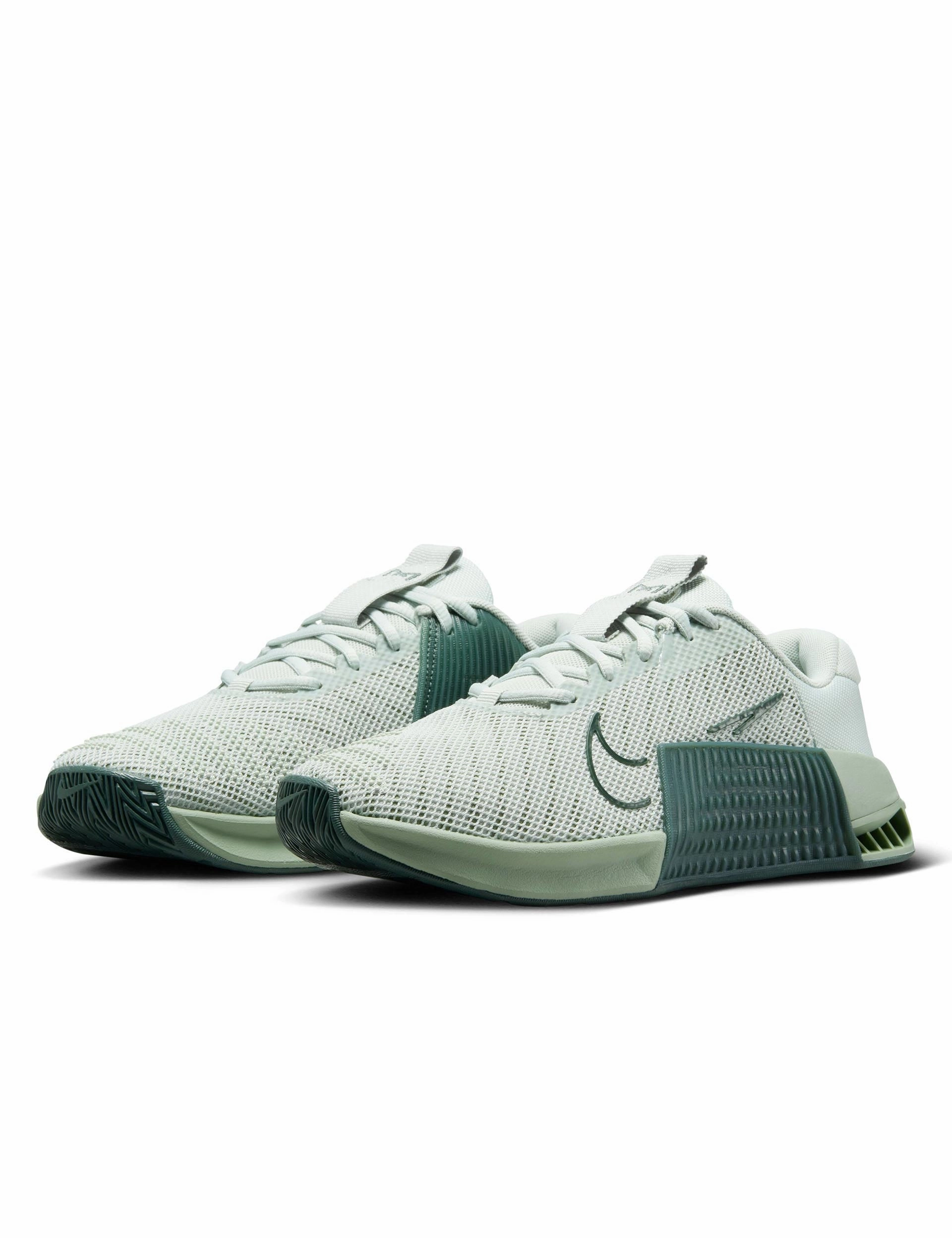 Metcon 9 Shoes - Light Silver/Vintage Green/Jade Horizon Nike women's stylish athletic footwear