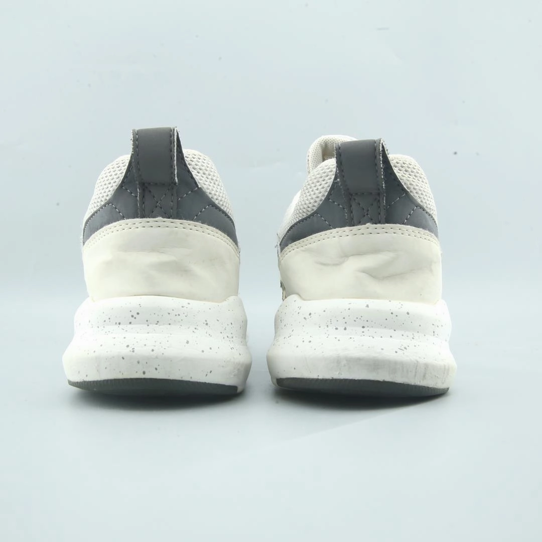 NEW BALANCE 009 New Balance trainer visuals