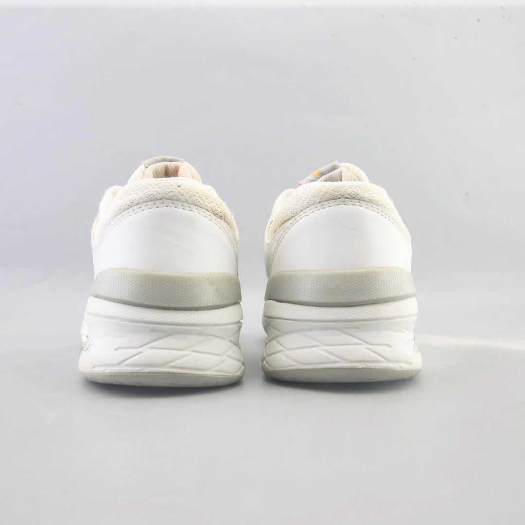 NEW BALANCE 1006 V1 retro New Balance shoe shots