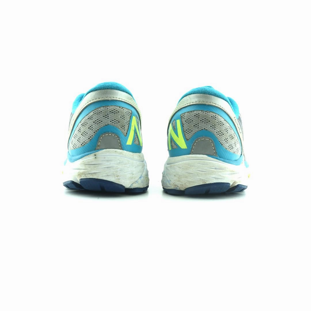 NEW BALANCE 1260 V5 New Balance casual shoe looks