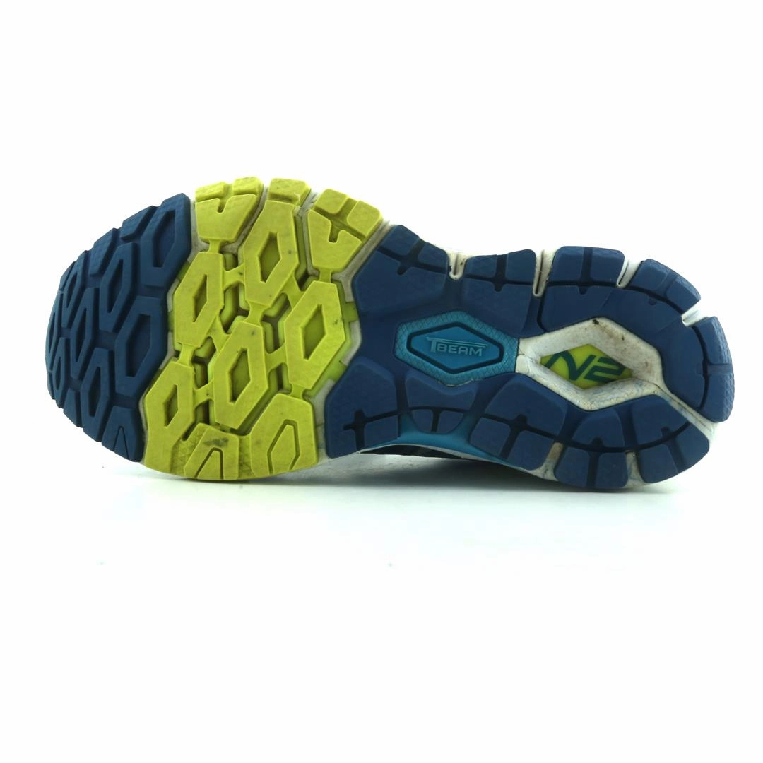 NEW BALANCE 1260 V5 New Balance casual shoe looks
