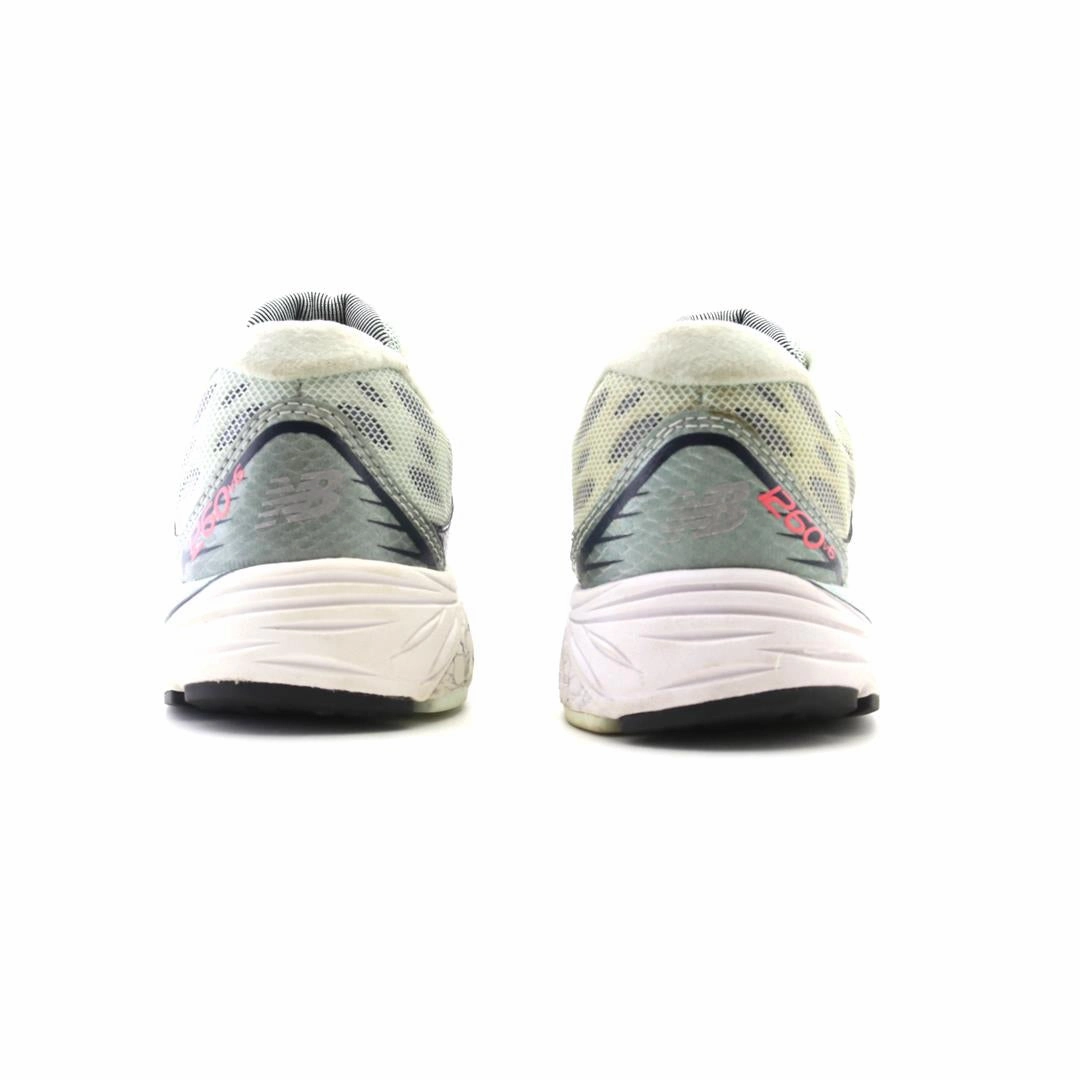 NEW BALANCE 1260 V6 retro New Balance shoe shots