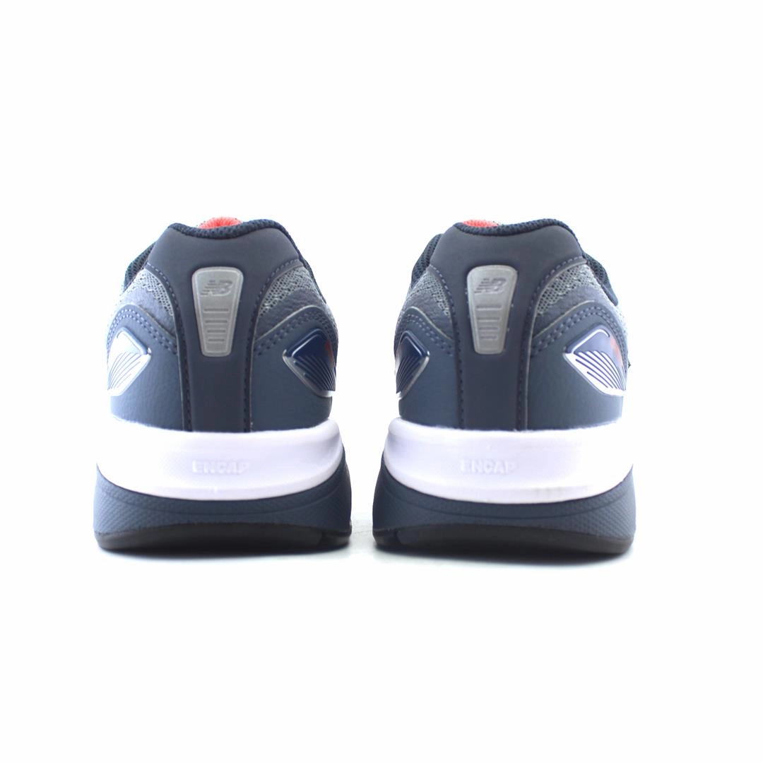 NEW BALANCE 1540V3 retro New Balance shoe shots