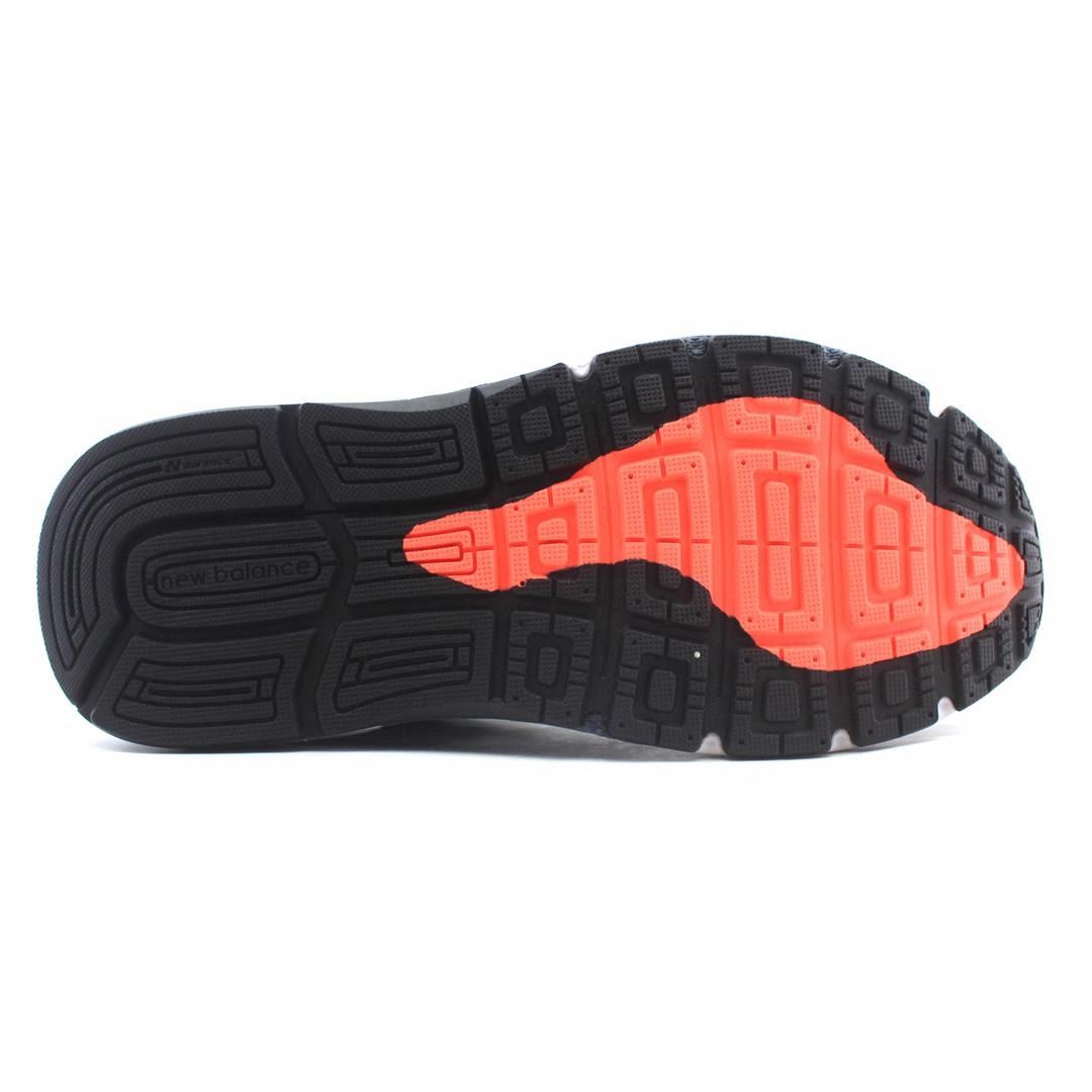 NEW BALANCE 1540V3 retro New Balance shoe shots