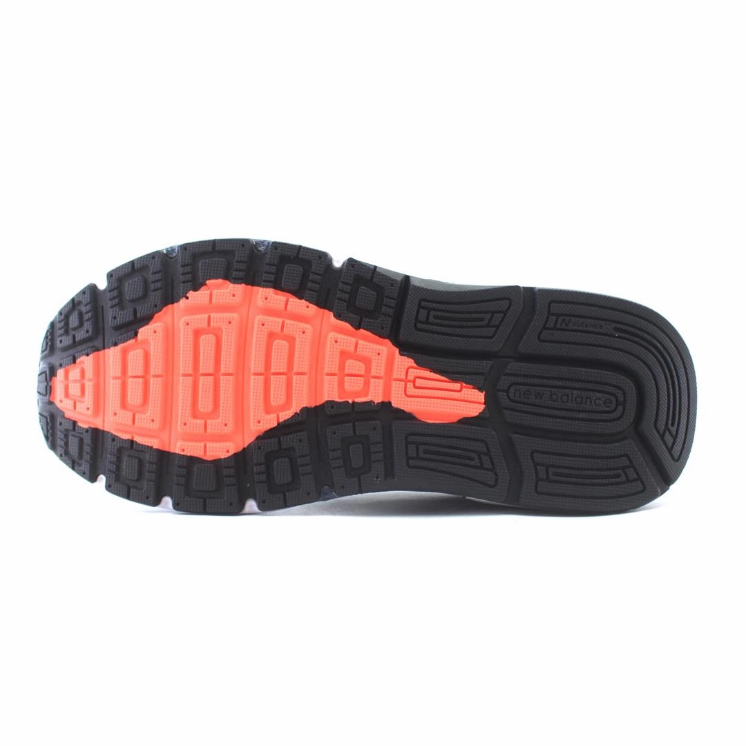 NEW BALANCE 1540V3 retro New Balance shoe shots