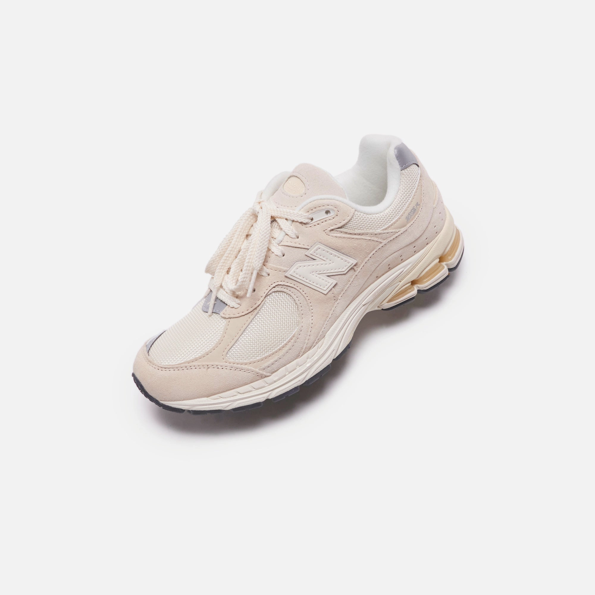 New Balance 2002R - Calm Taupe / Angora / Silver Metalic Nike Air Force 1 edition