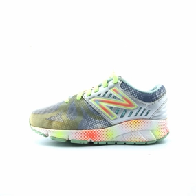 NEW BALANCE 200 New Balance durable footwear styles