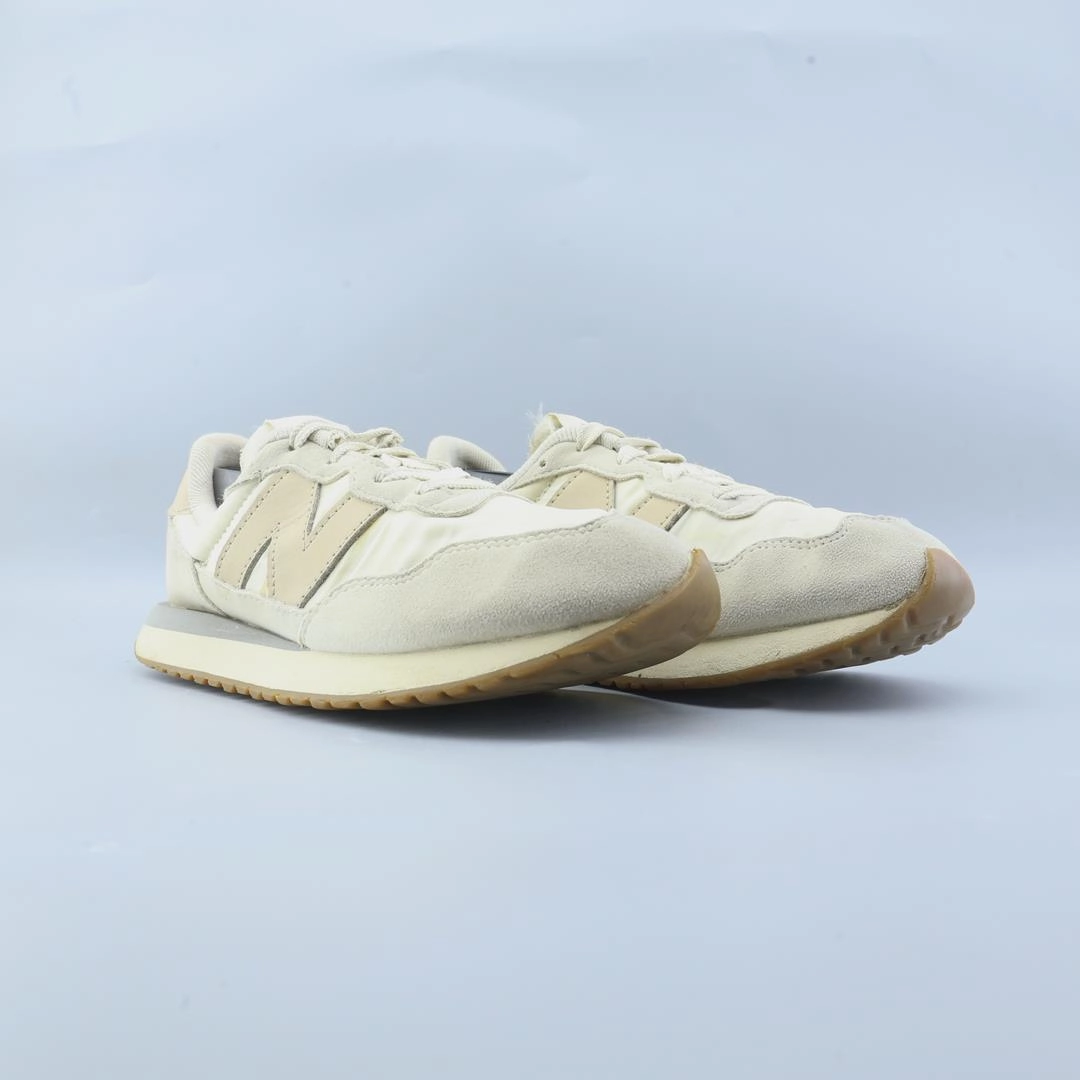 NEW BALANCE 237 stylish New Balance designs