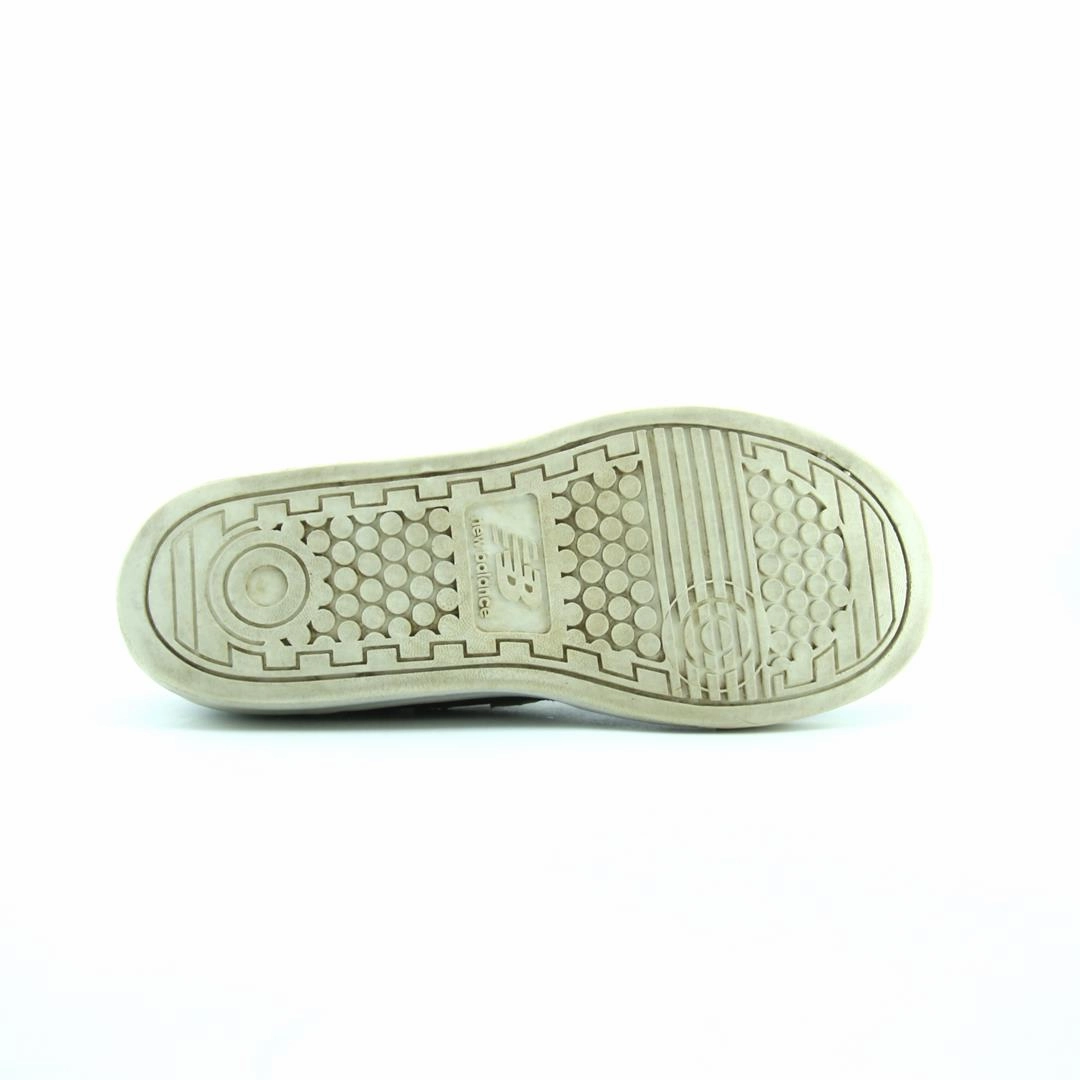 NEW BALANCE 300 New Balance trainer visuals