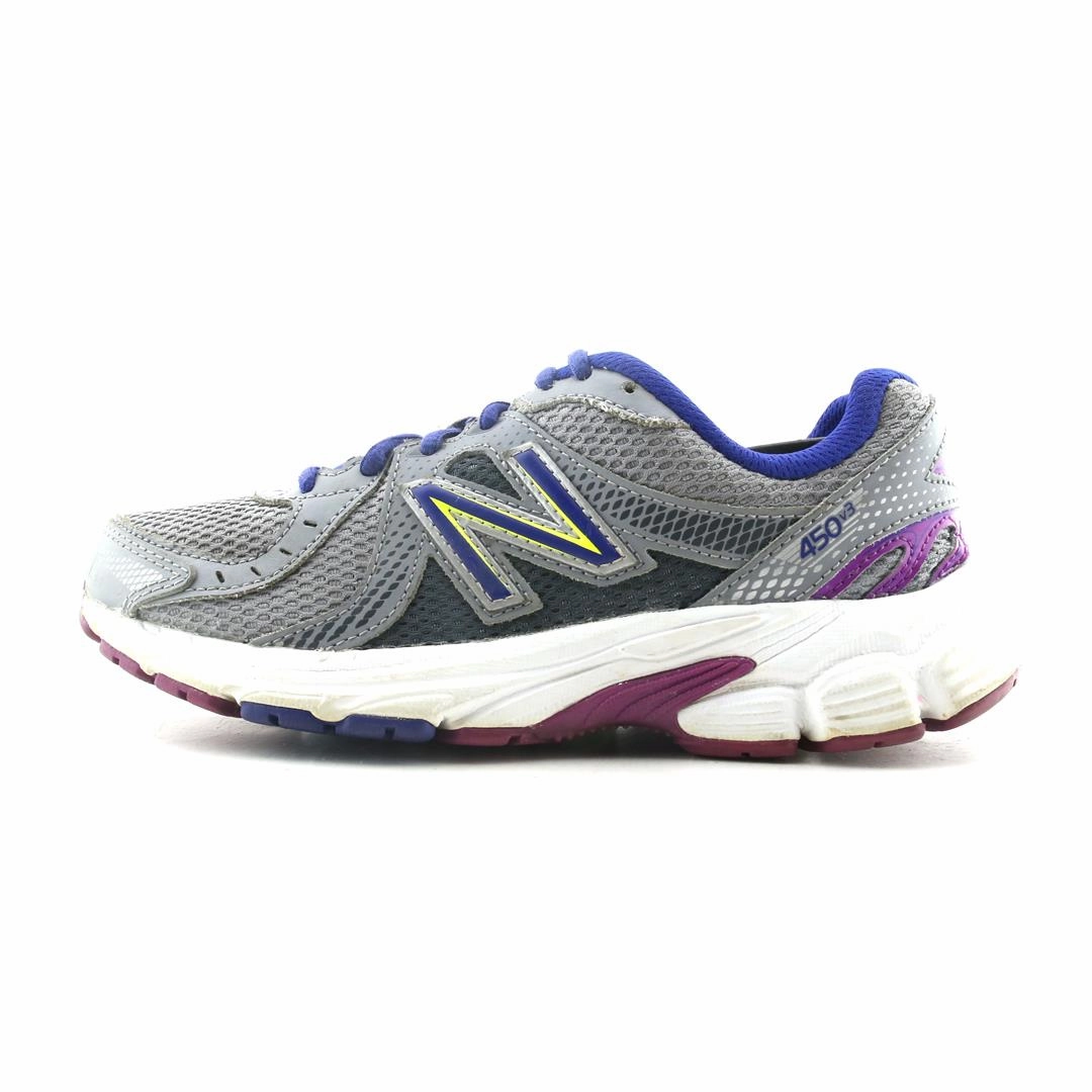 NEW BALANCE 450V3 New Balance athletic performance footwear