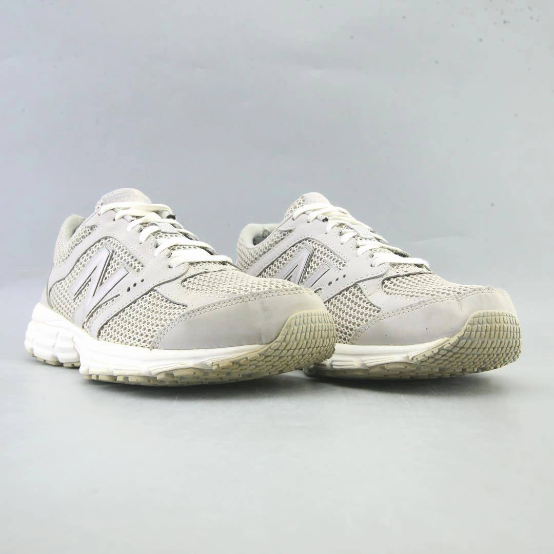 NEW BALANCE 460 V2 New Balance casual shoe looks