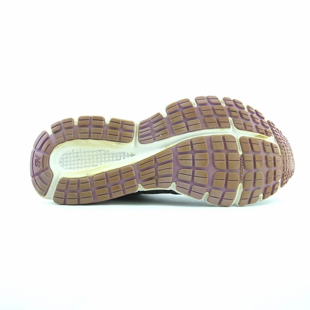NEW BALANCE 460 V2 New Balance trainer visuals